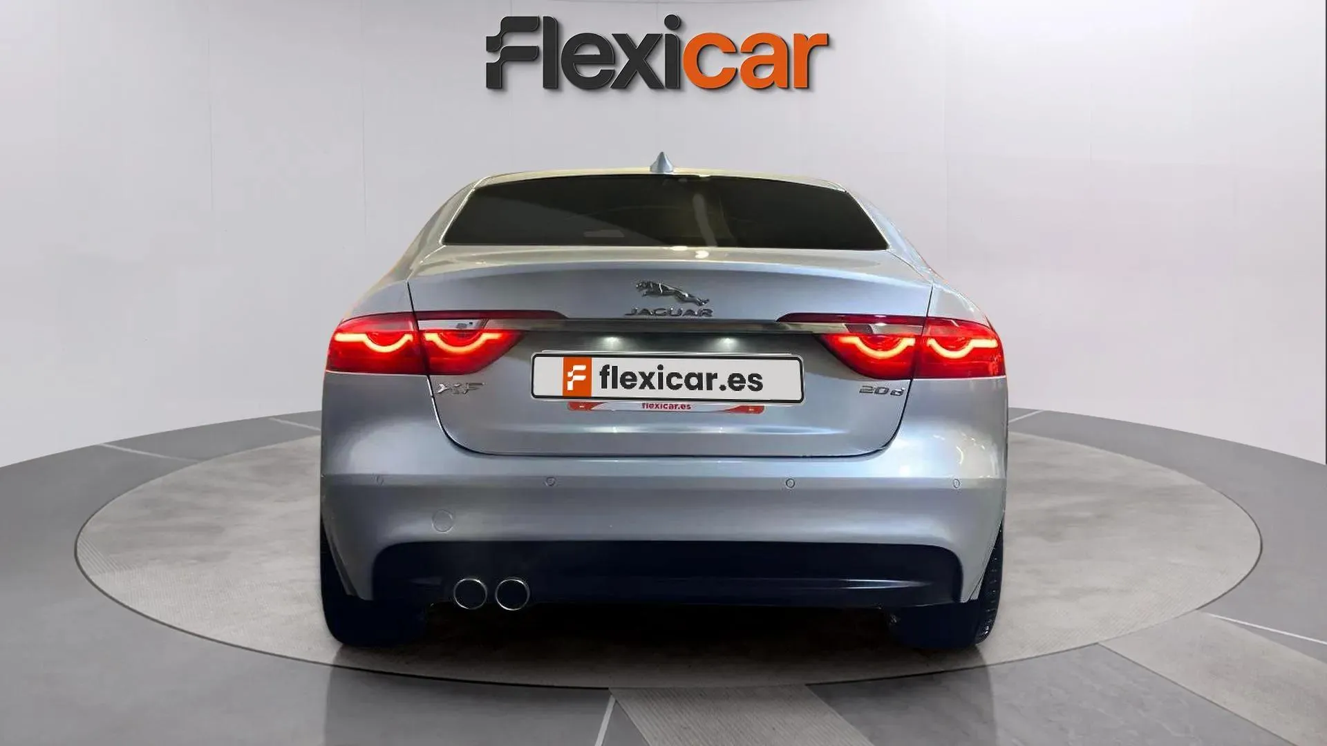 Jaguar XF 2.0D R-Sport - foto 7