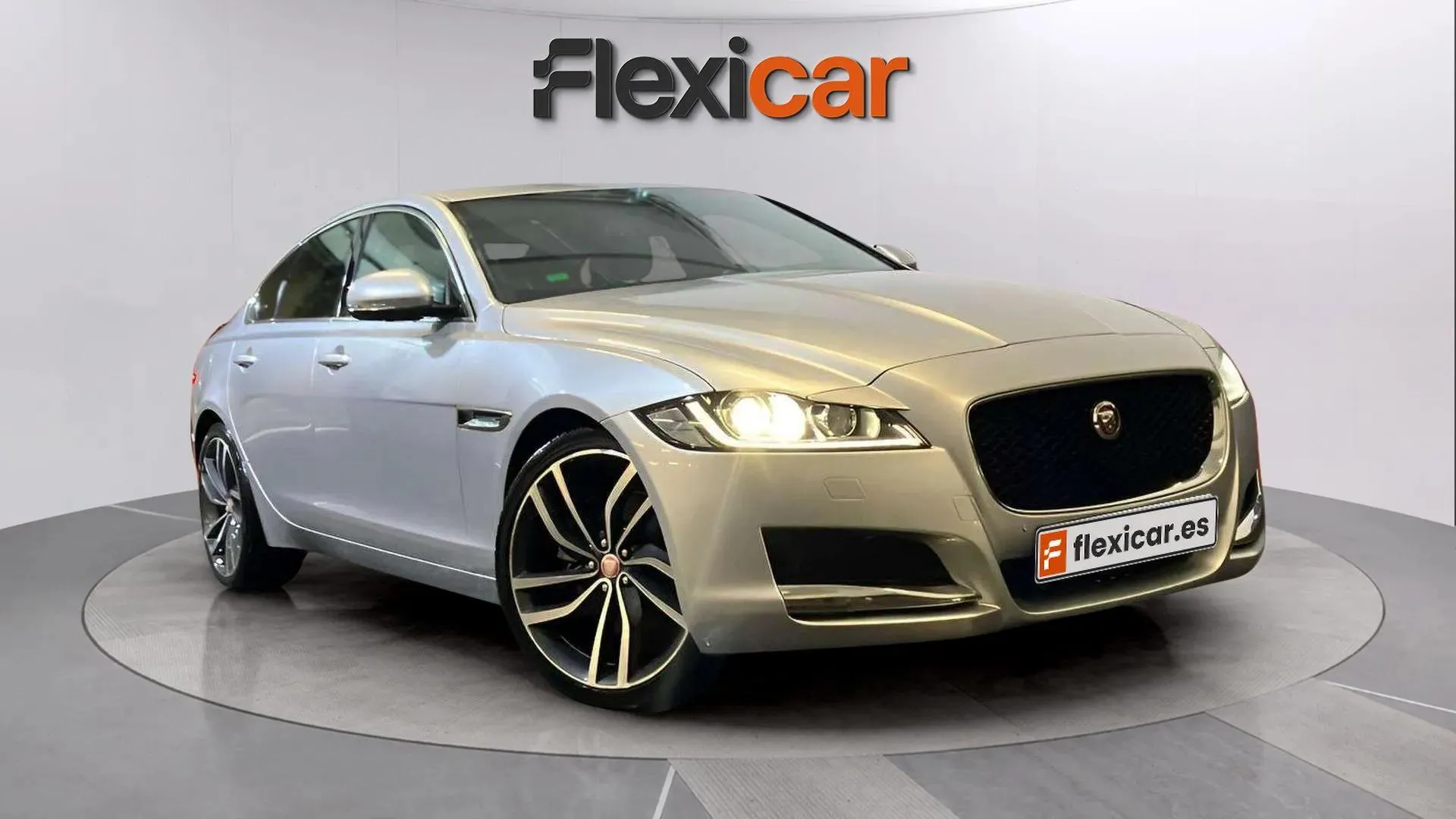 Jaguar XF 2.0D R-Sport