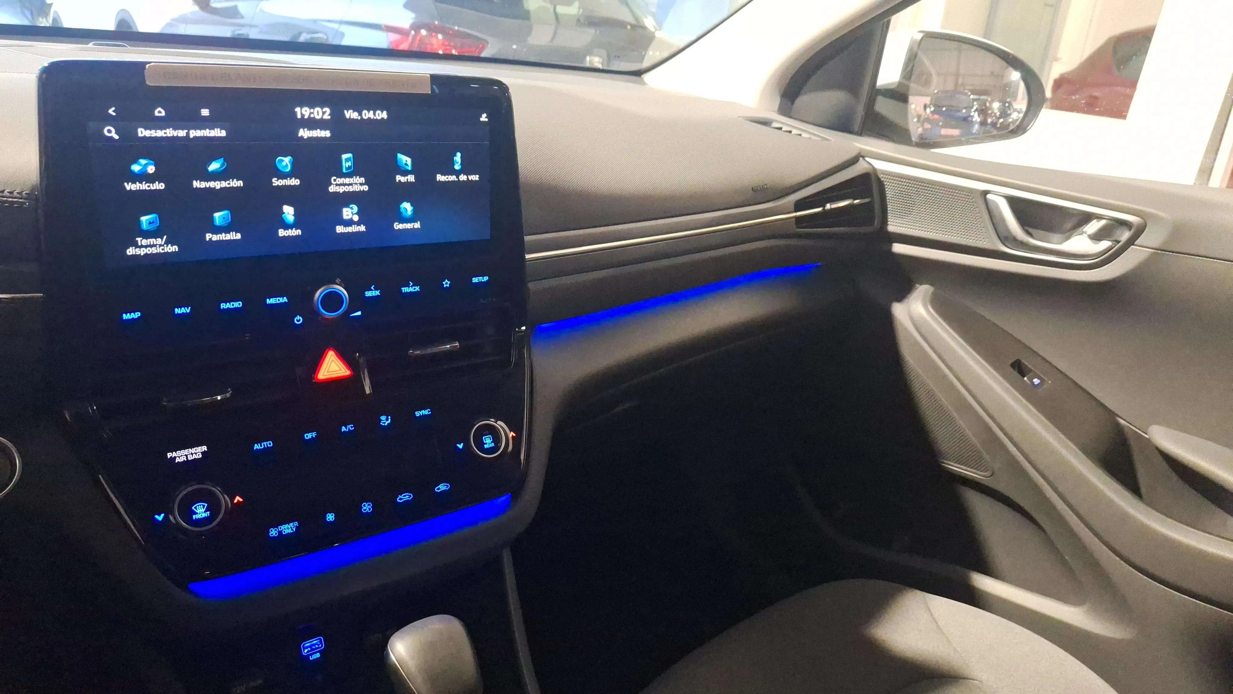 Hyundai Ioniq 1.6 GDI PHEV Style DCT - foto 15