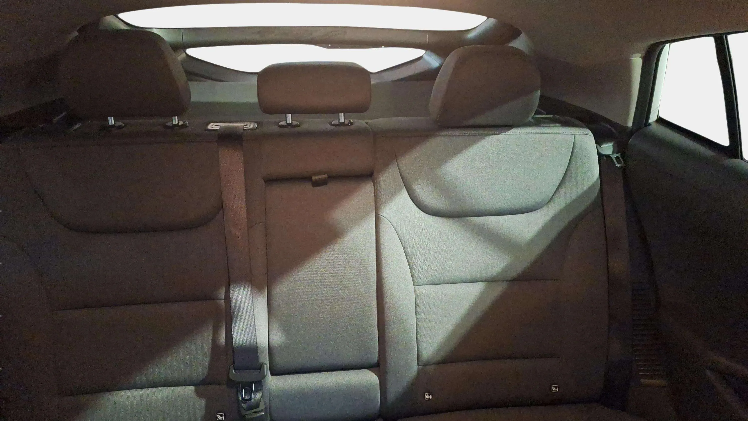 Hyundai Ioniq 1.6 GDI PHEV Style DCT - foto 12