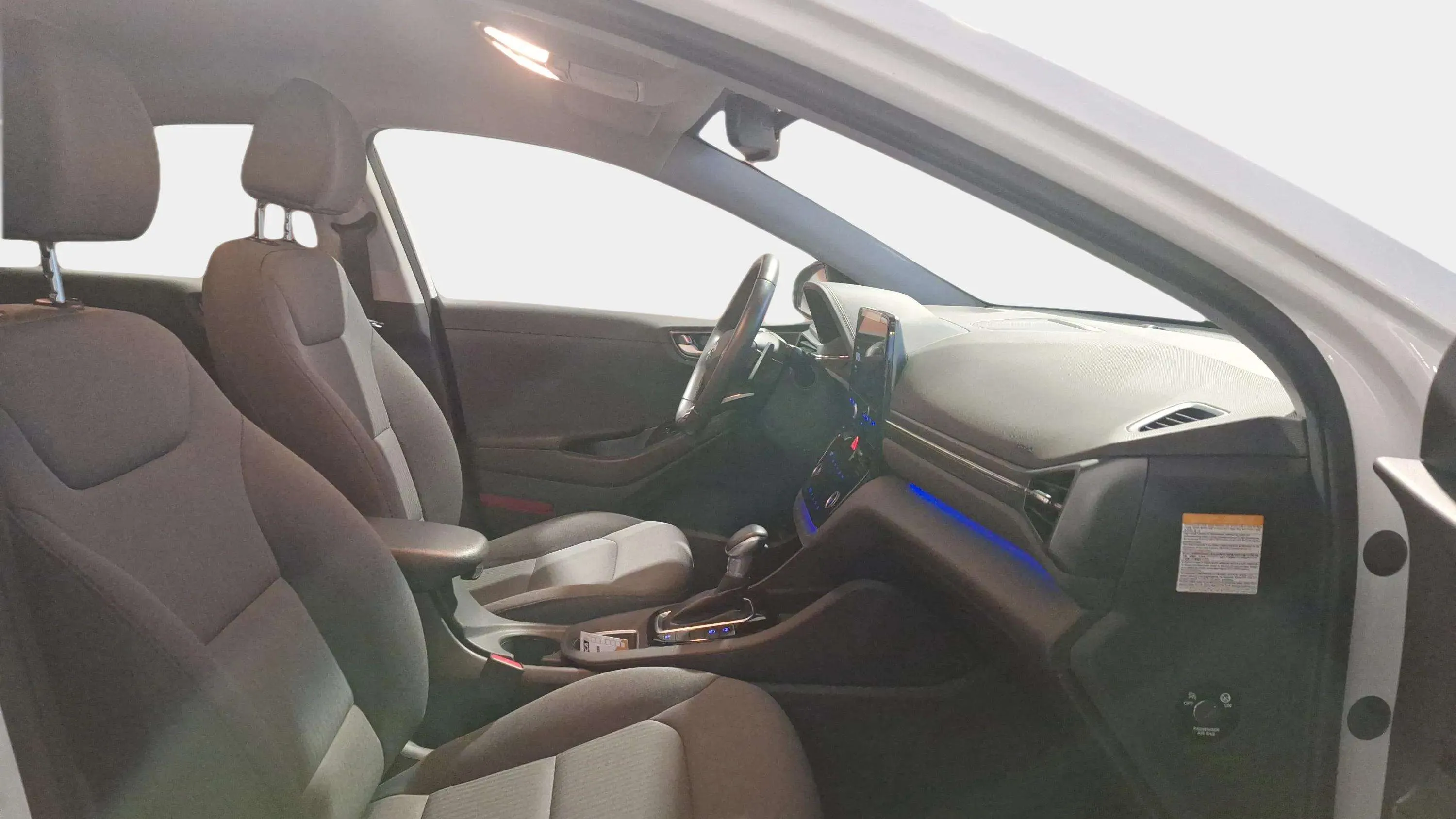 Hyundai Ioniq 1.6 GDI PHEV Style DCT - foto 10