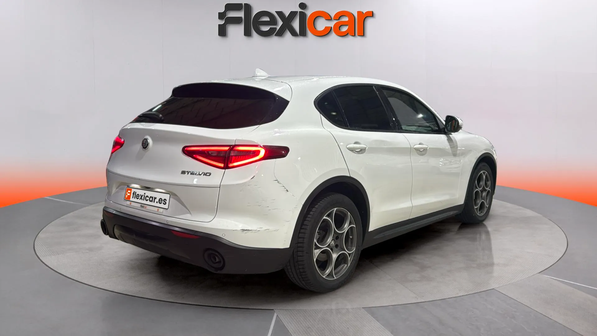 Alfa Romeo Stelvio 2.2 Diesel Sprint RWD - foto 7