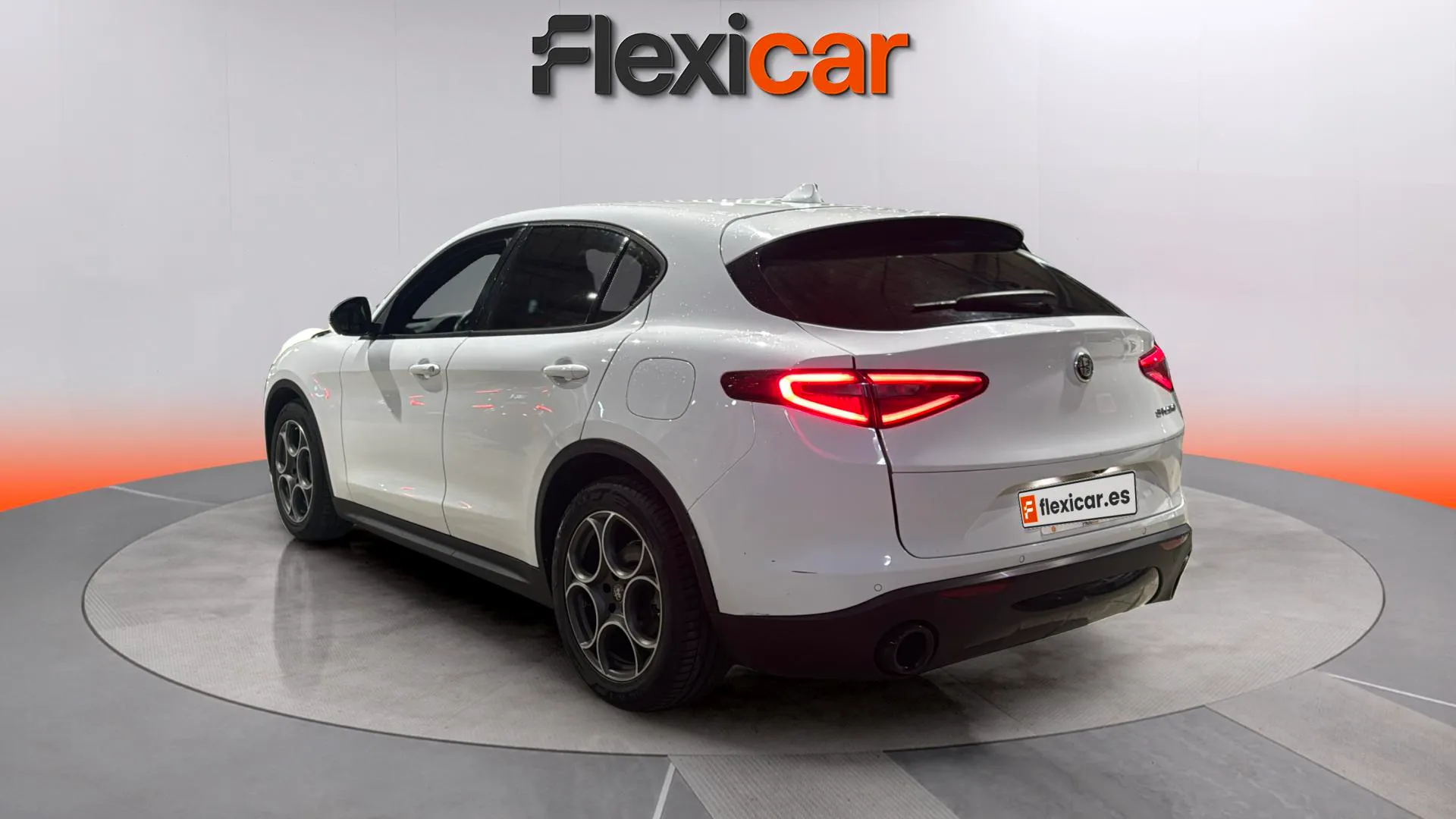 Alfa Romeo Stelvio 2.2 Diesel Sprint RWD - foto 5