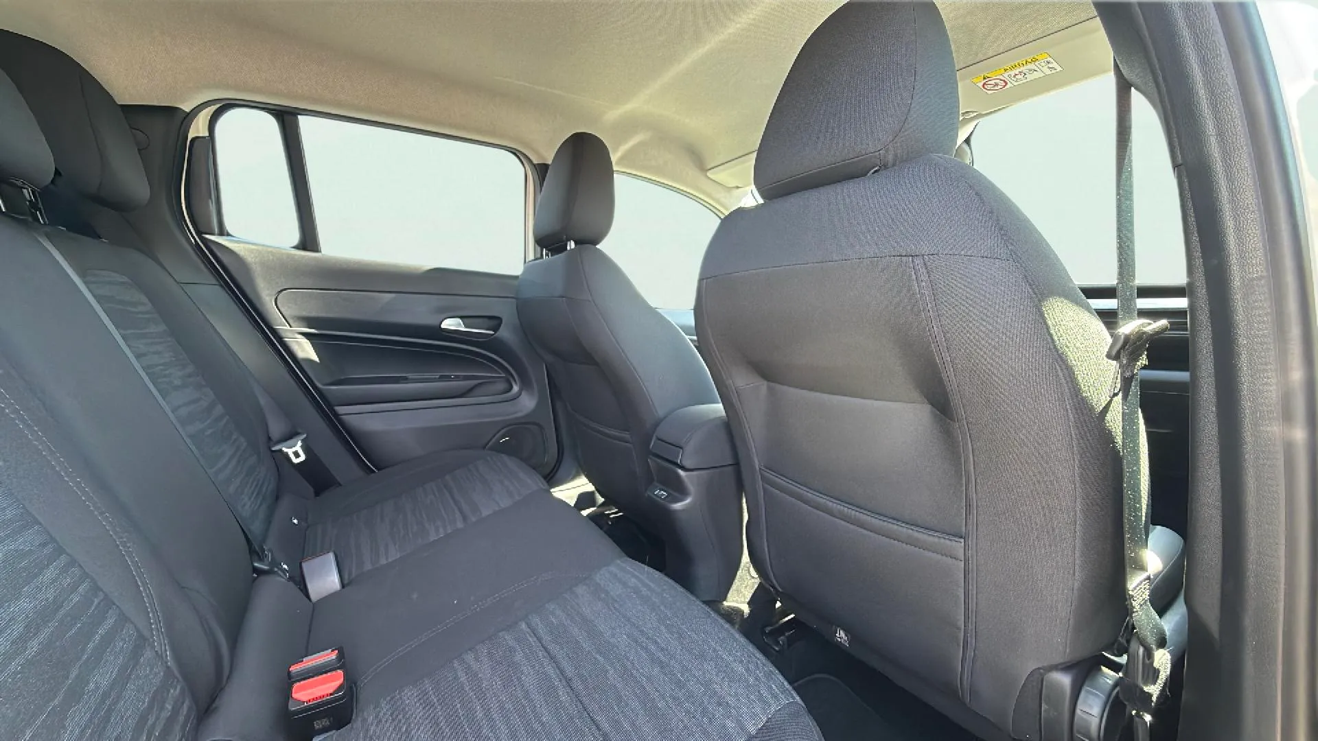 Jeep Avenger 1.2 G 1st Edition - foto 16