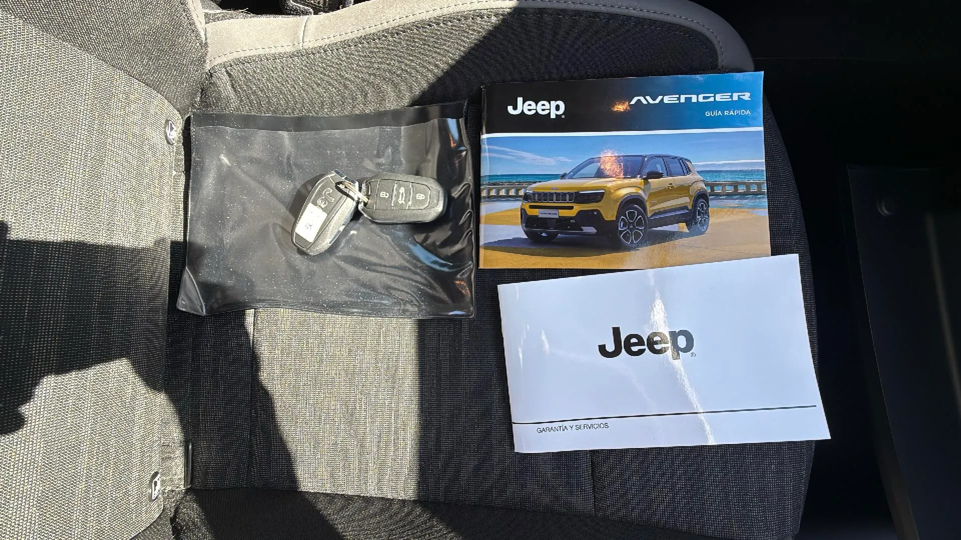 Jeep Avenger 1.2 G 1st Edition - foto 14