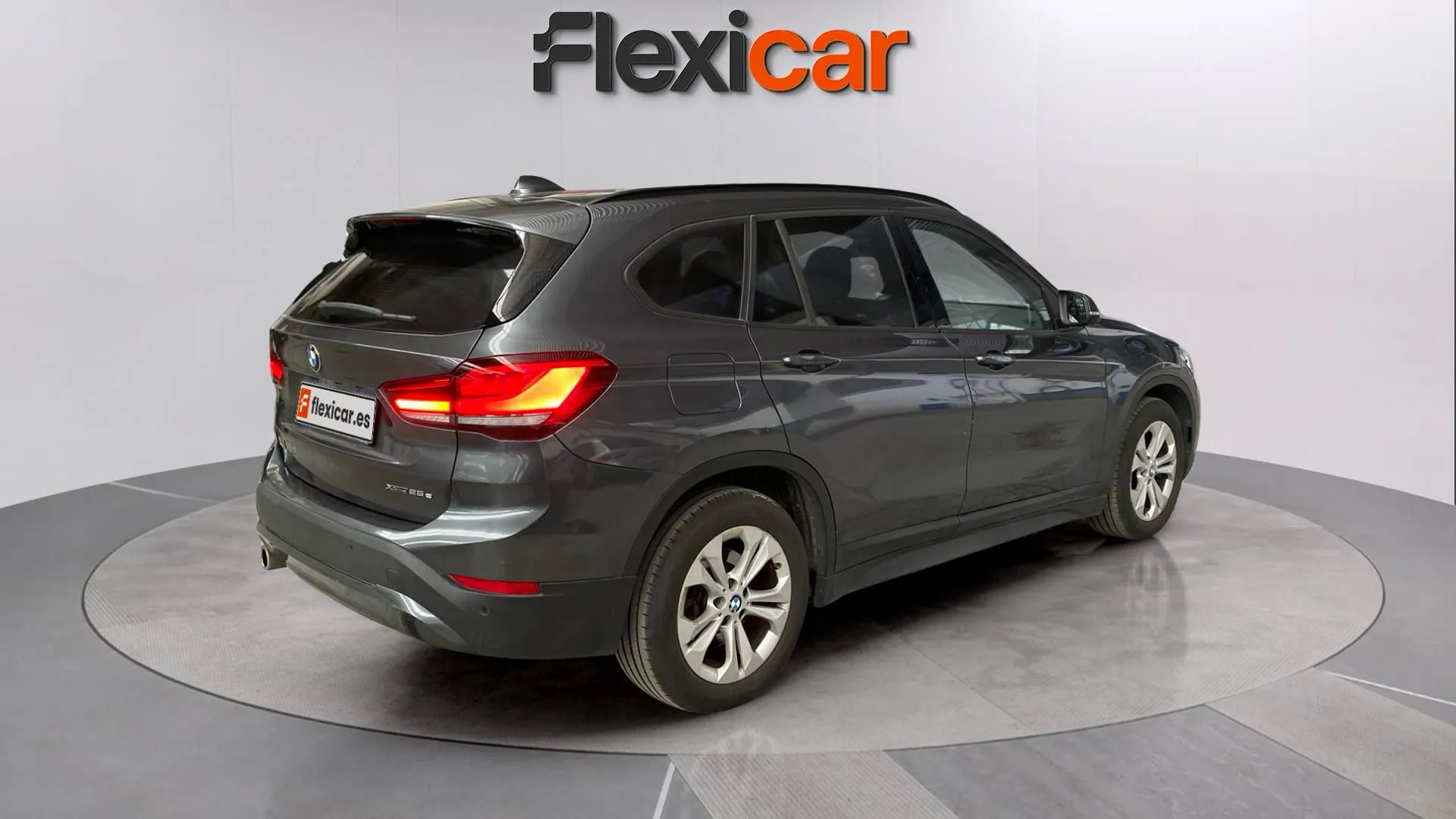 BMW X1 xDrive25e - foto 7