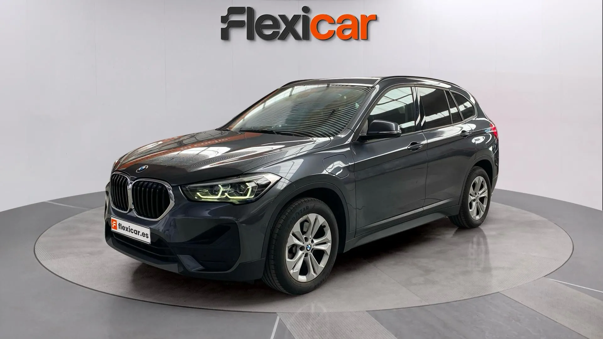 BMW X1 xDrive25e - foto 3