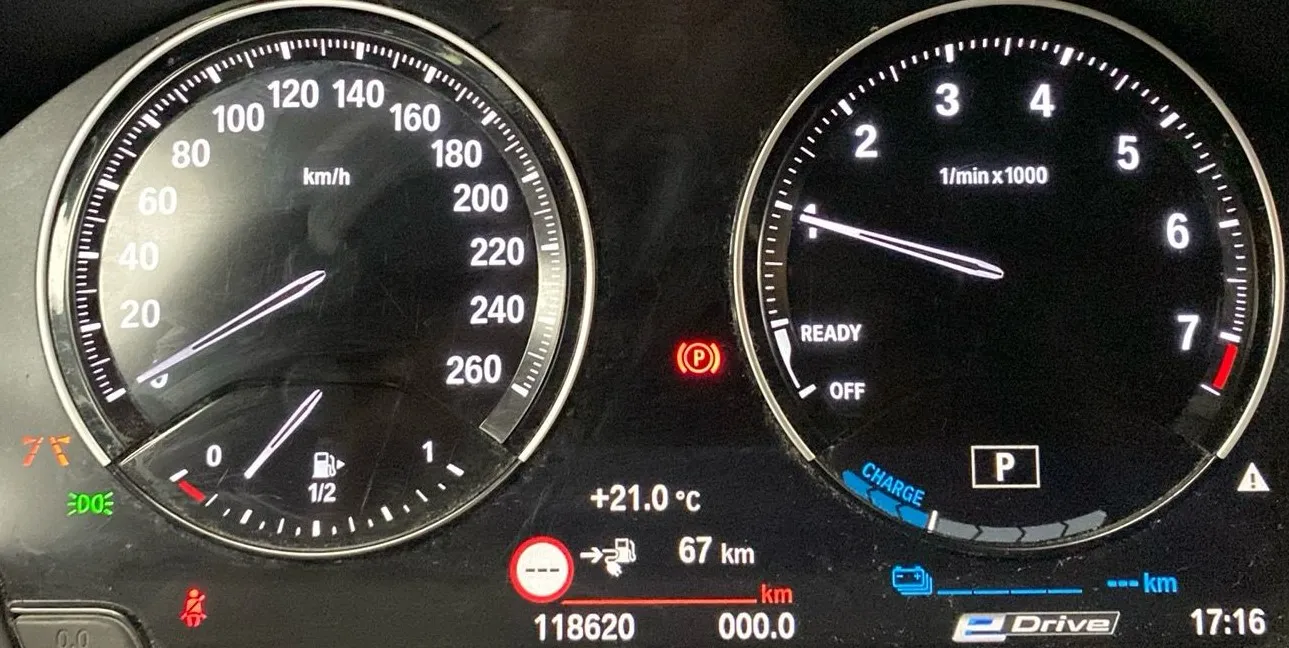 BMW X1 xDrive25e - foto 15