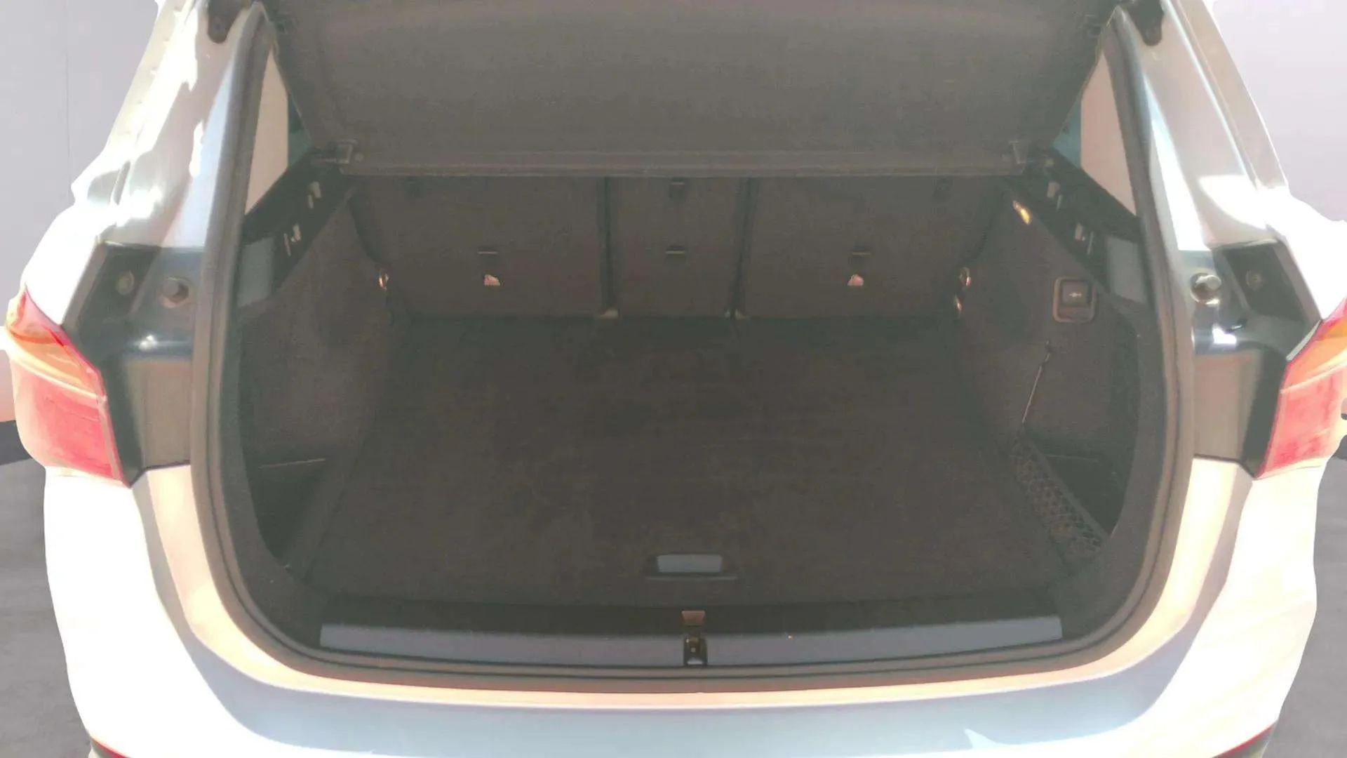 BMW X1 sDrive20i DCT - foto 10