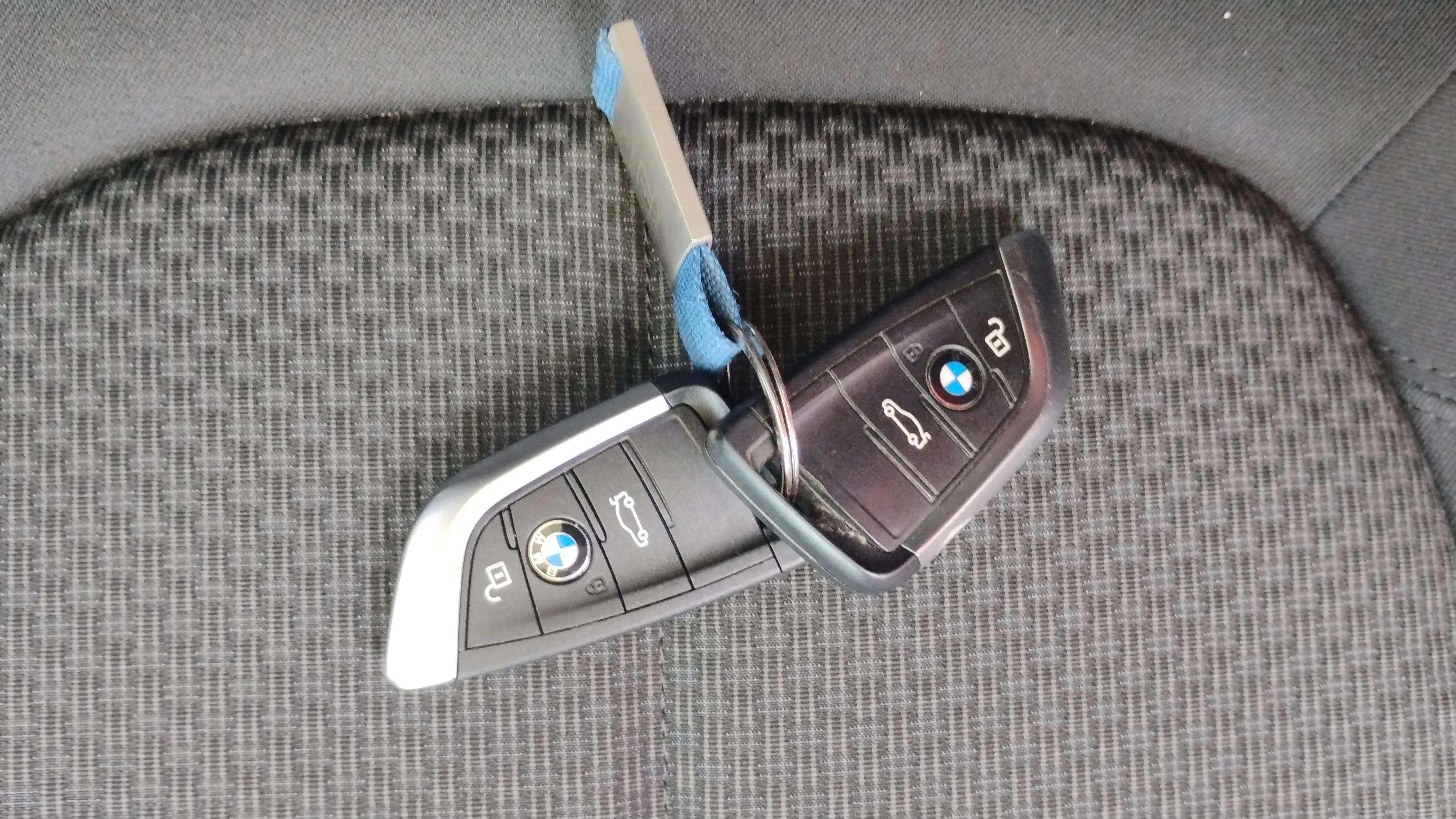 BMW X1 sDrive20i DCT - foto 8