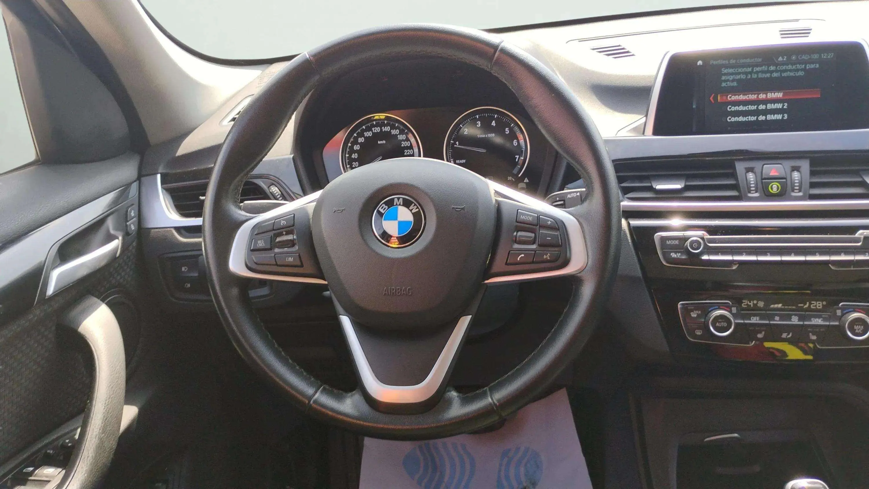 BMW X1 sDrive20i DCT - foto 12