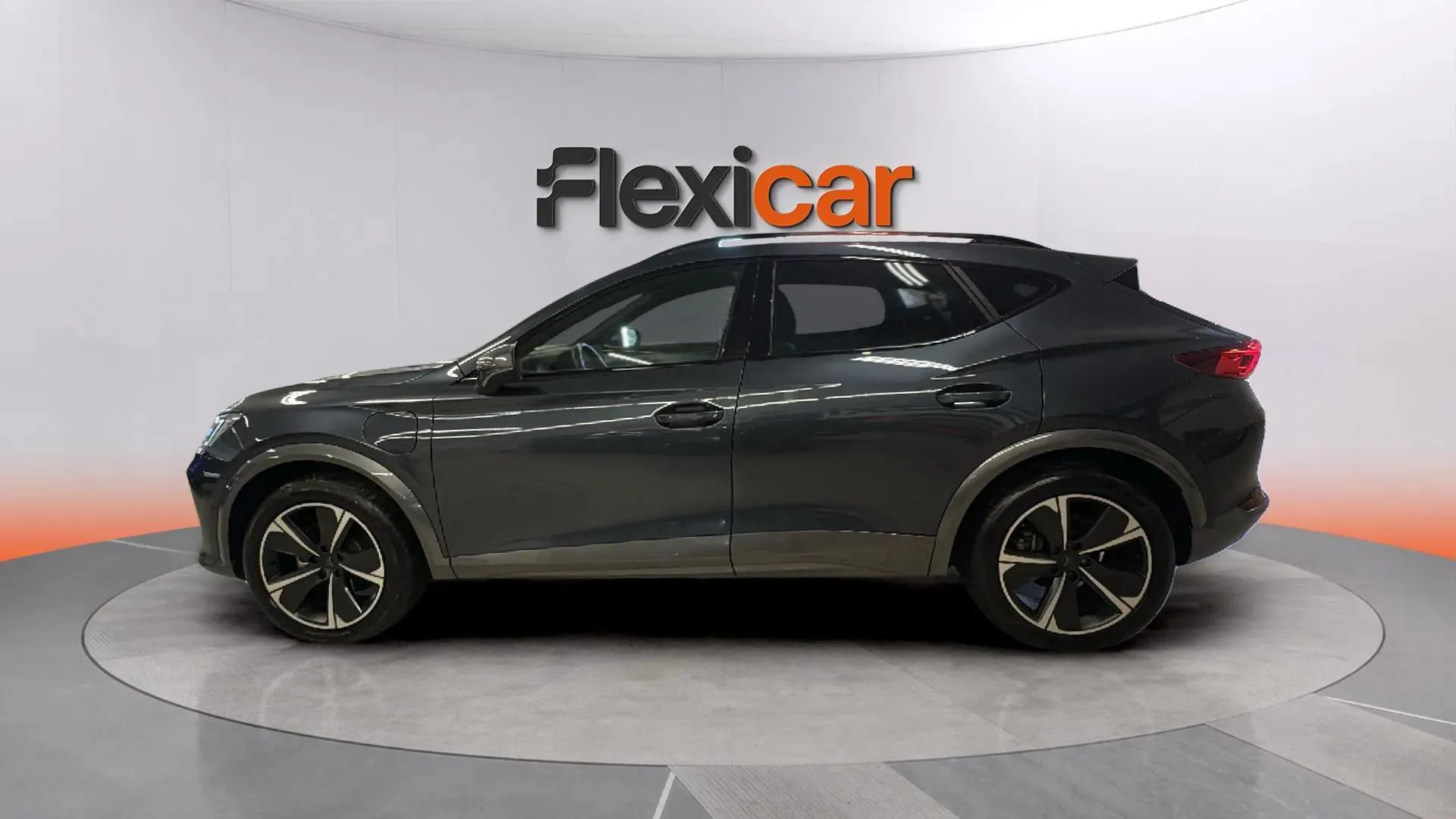 Cupra Formentor 1.4 e-Hybrid DSG - foto 4