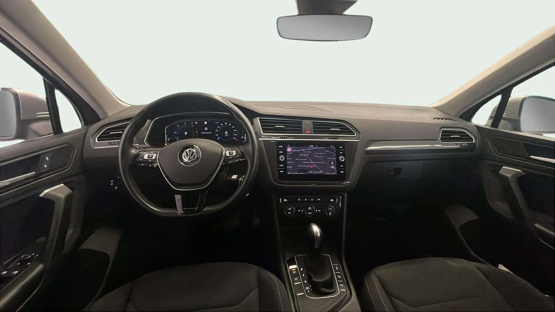 Volkswagen Tiguan Advance 2.0 TDI DSG - foto 10