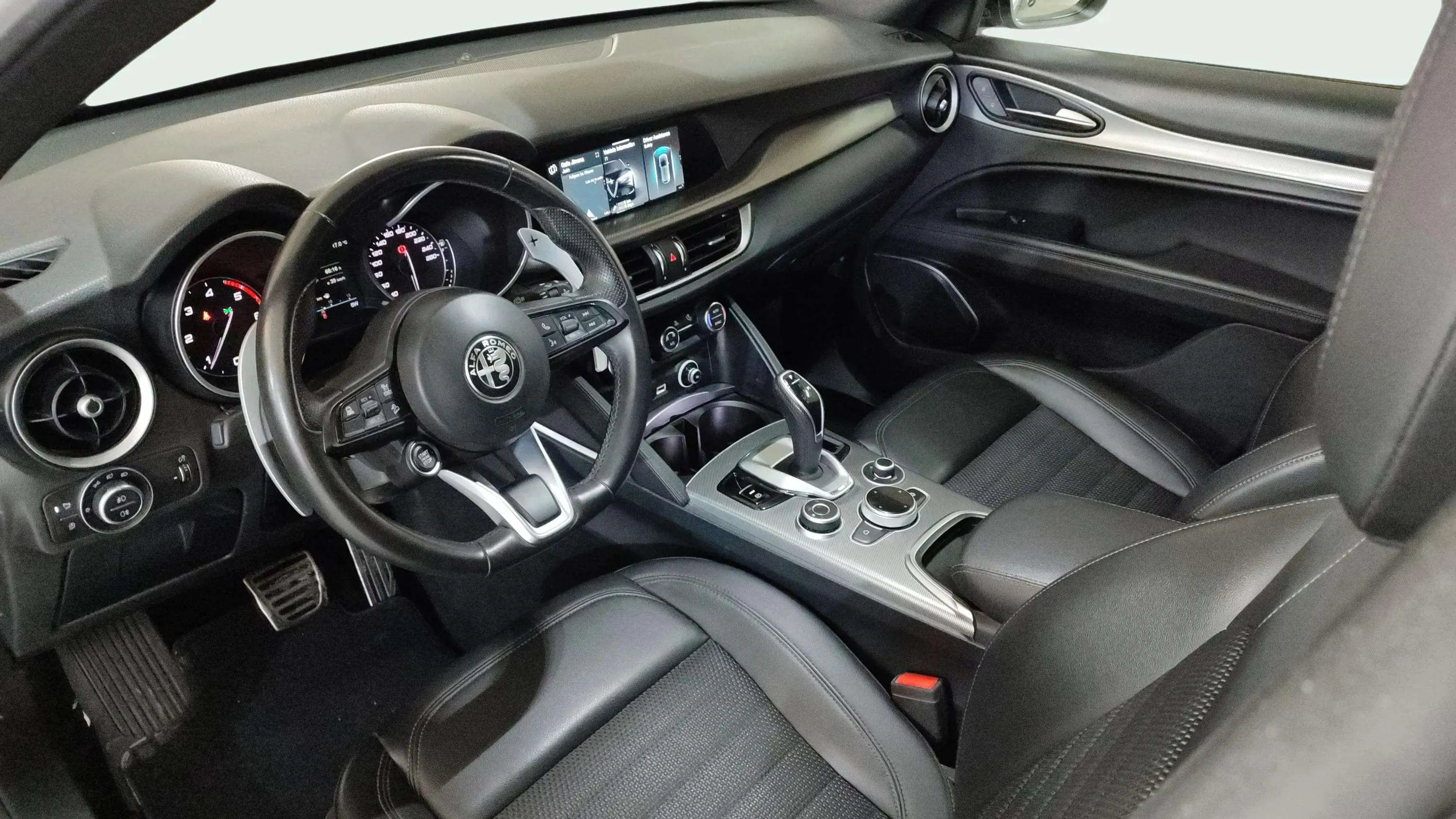 Alfa Romeo Stelvio 2.2 Diesel Sprint AWD - foto 4