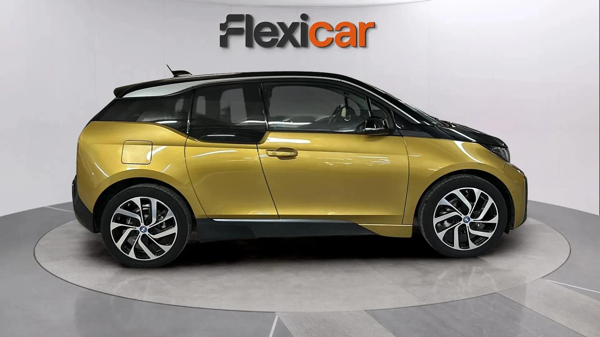 BMW i3 120ah - foto 8