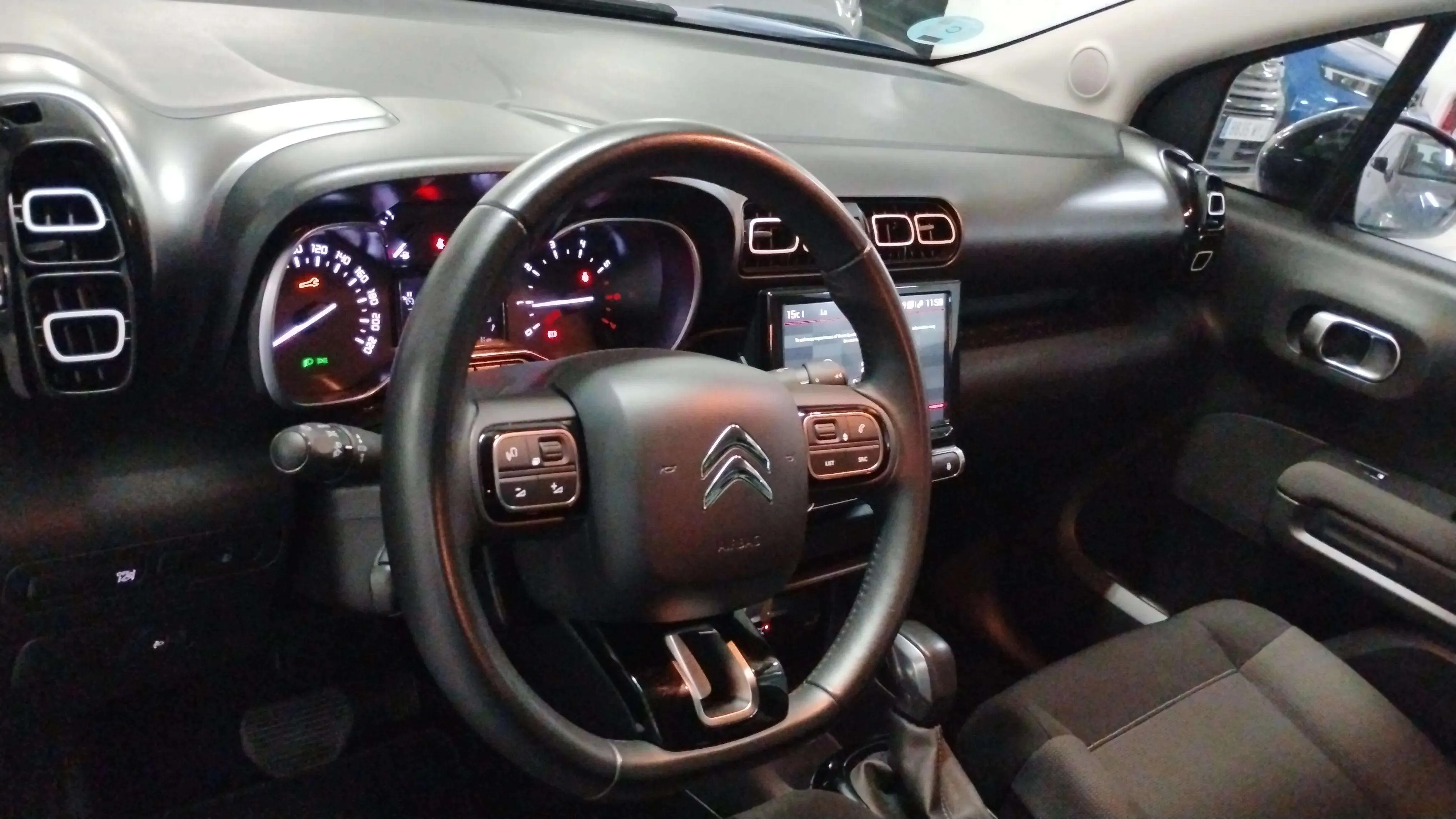 Citroën C3 Aircross PureTech EAT6 Shine - foto 7