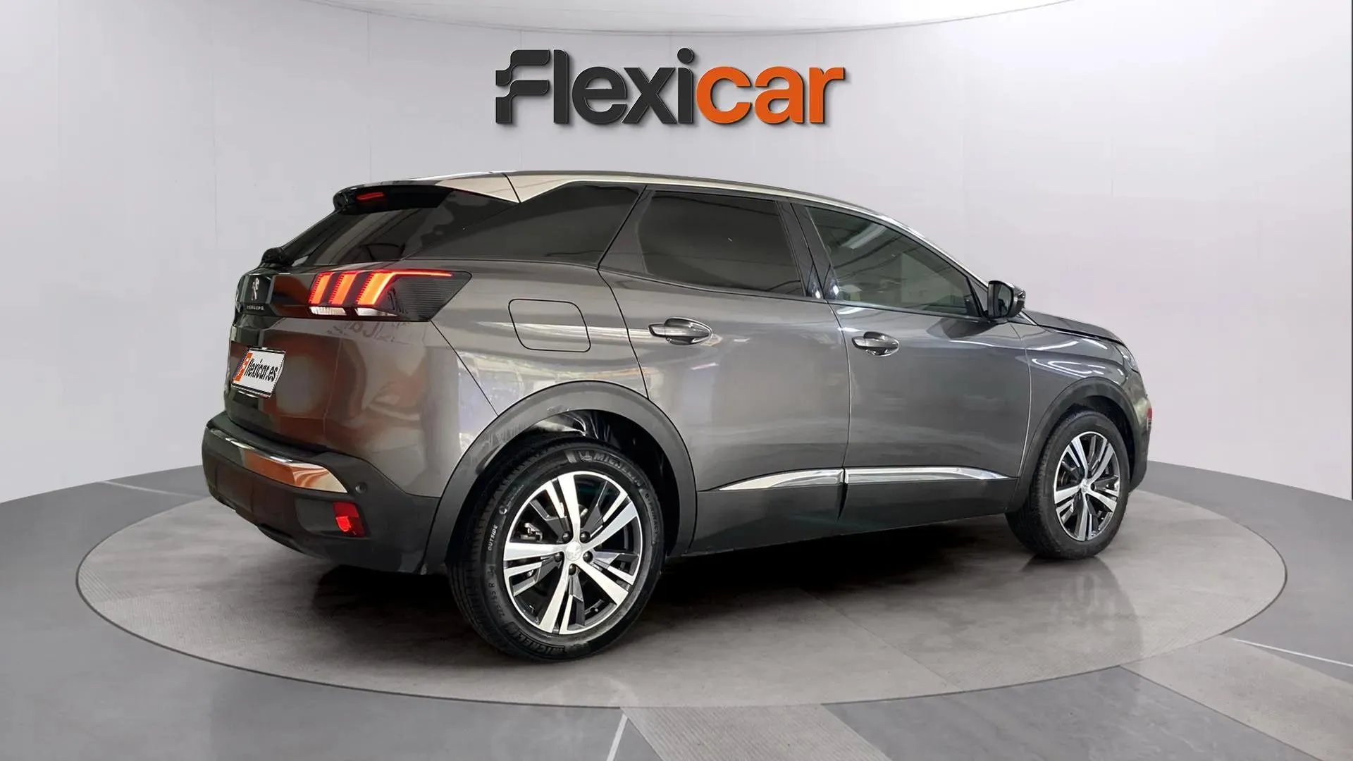 Peugeot 3008 1.2 PureTech Allure Pack EAT8 - foto 7