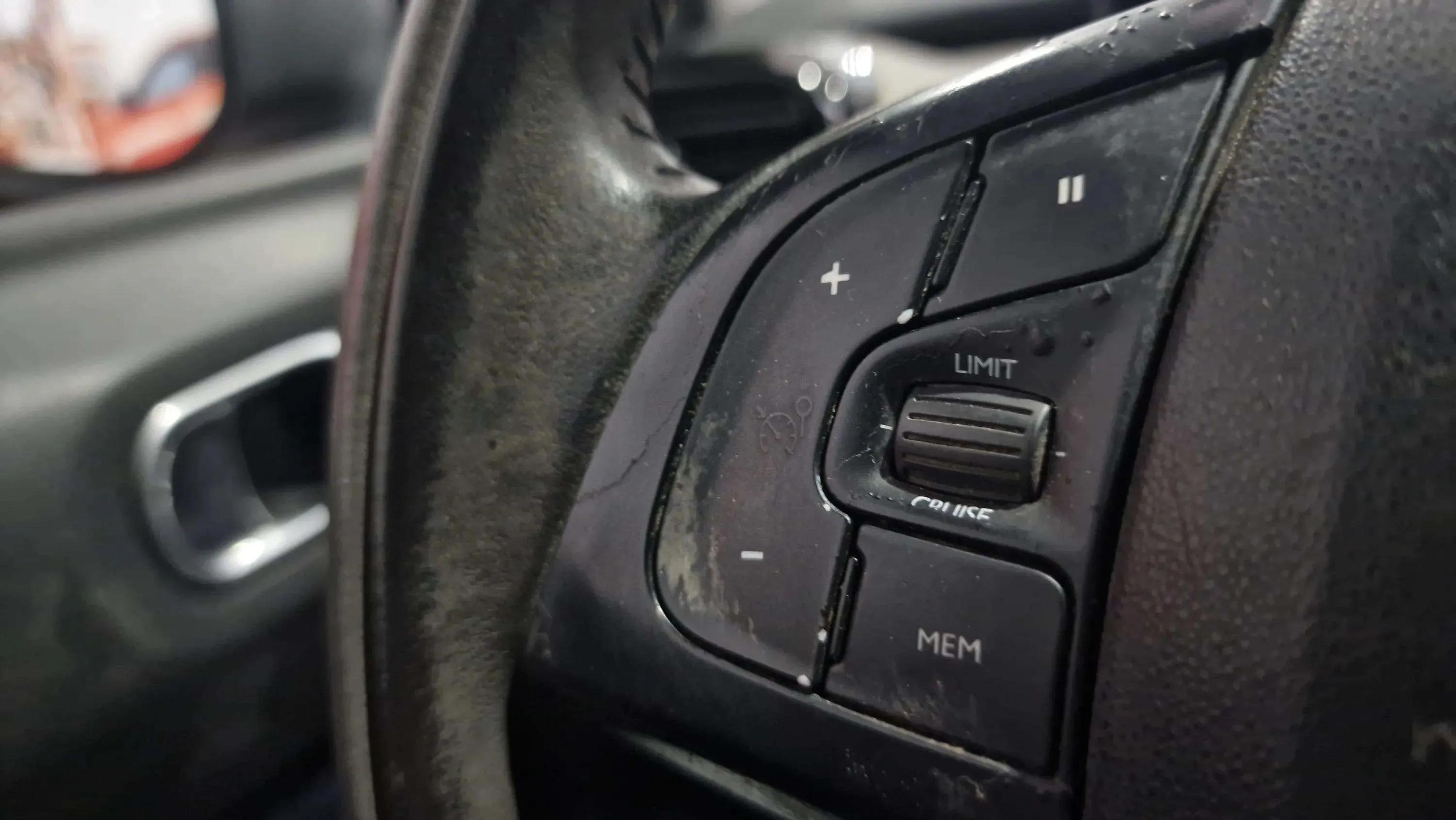 Citroën C4 Cactus BlueHDi Shine - foto 16