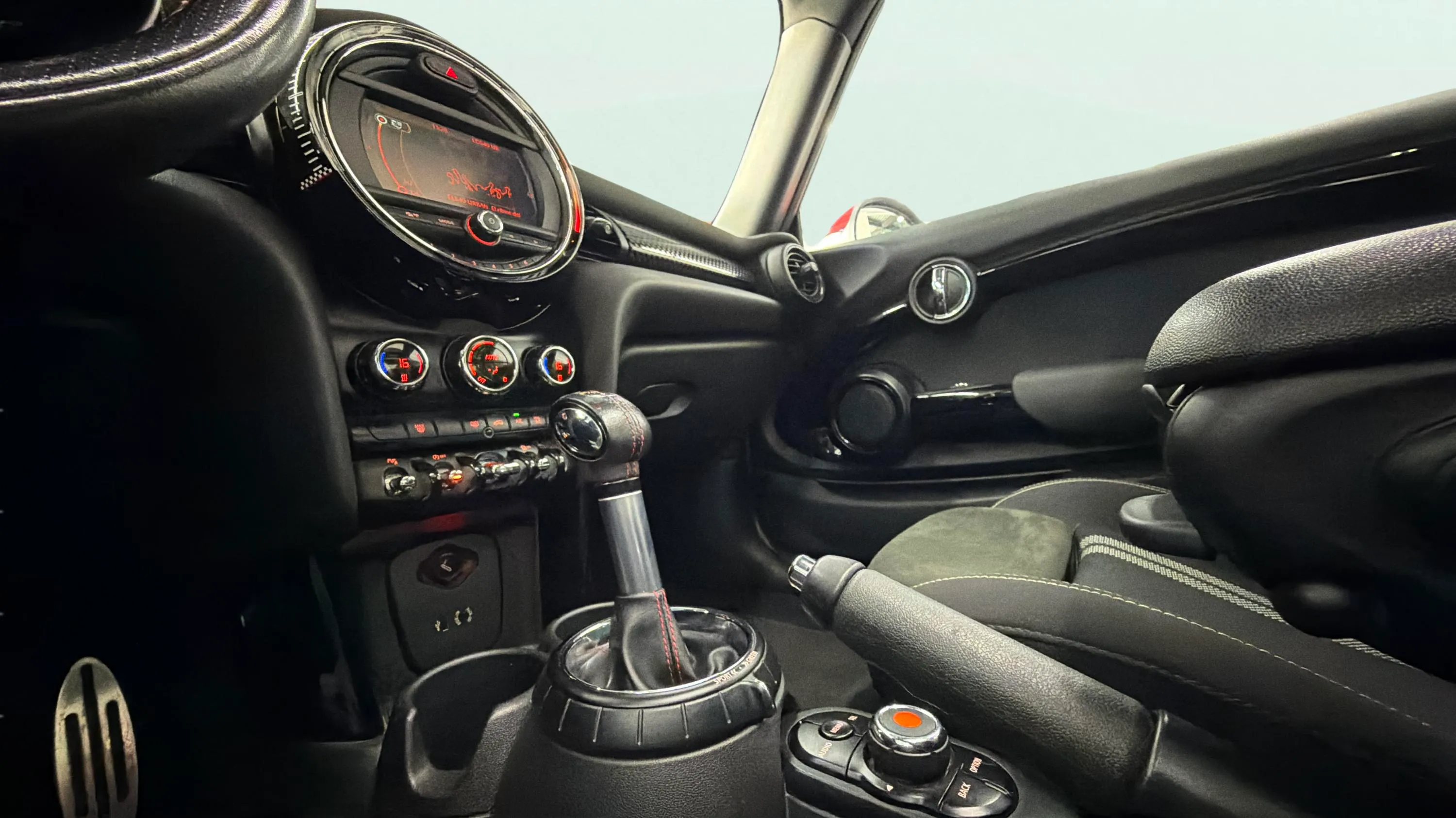 MINI Cooper John Cooper Works - foto 17