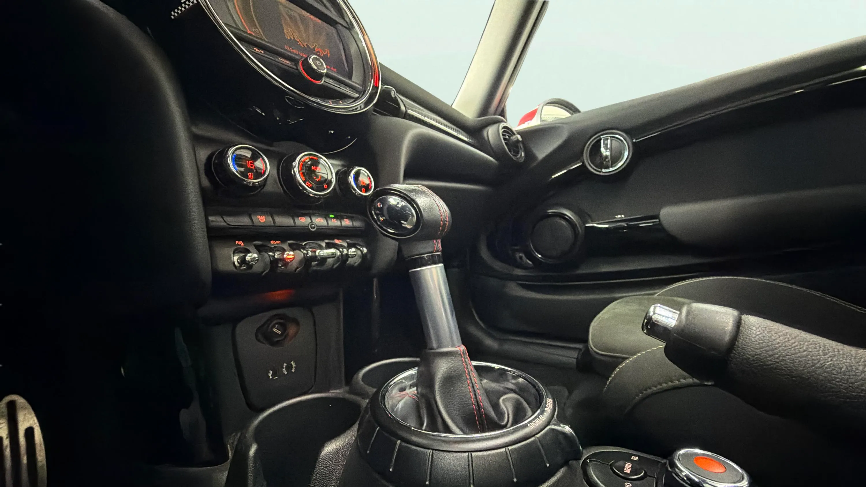 MINI Cooper John Cooper Works - foto 18