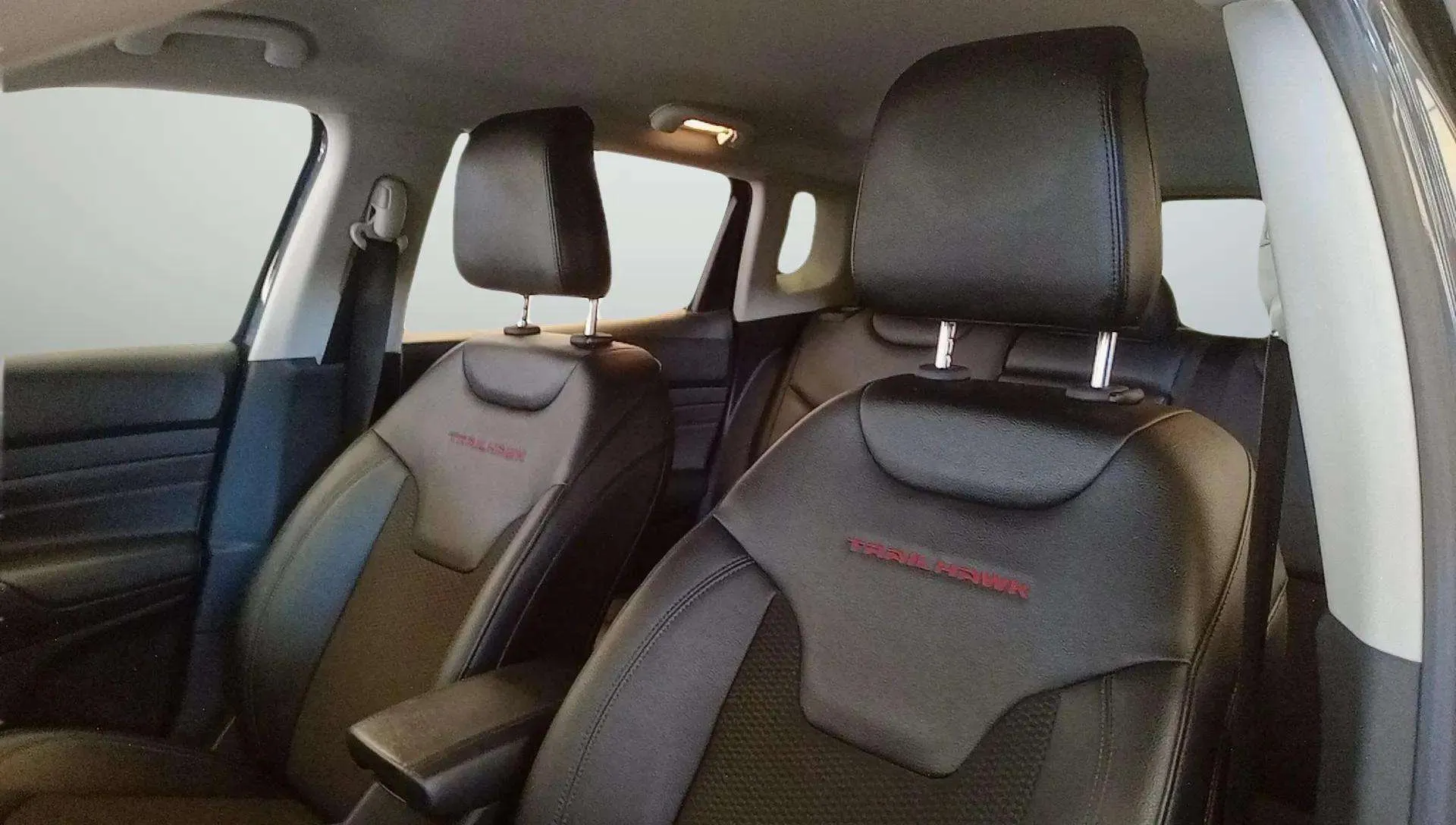 Jeep Compass 4xe 1.3 PHEV Trailhawk AWD - foto 4
