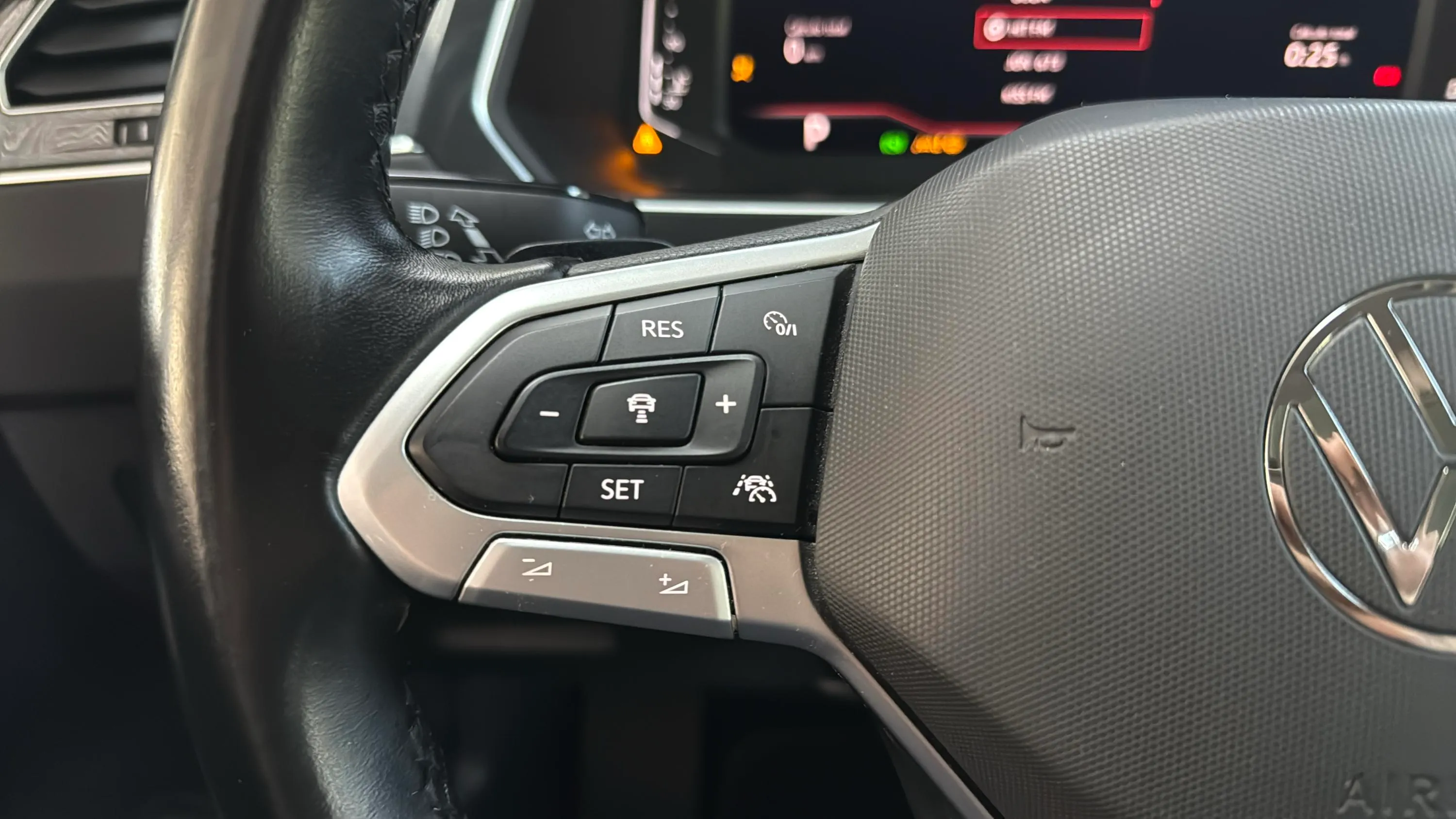 Volkswagen Tiguan Life 2.0 TDI DSG - foto 16