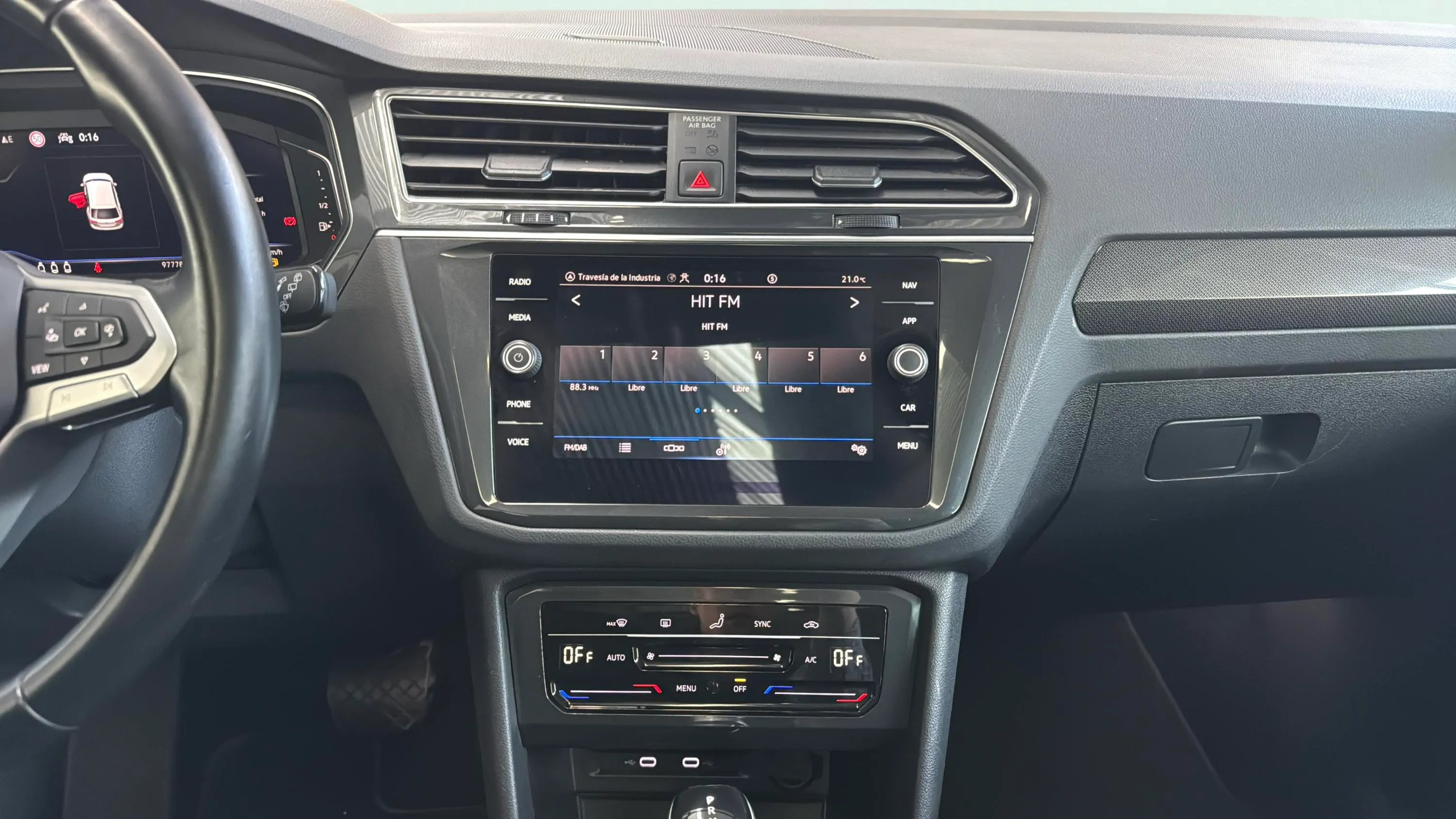 Volkswagen Tiguan Life 2.0 TDI DSG - foto 18