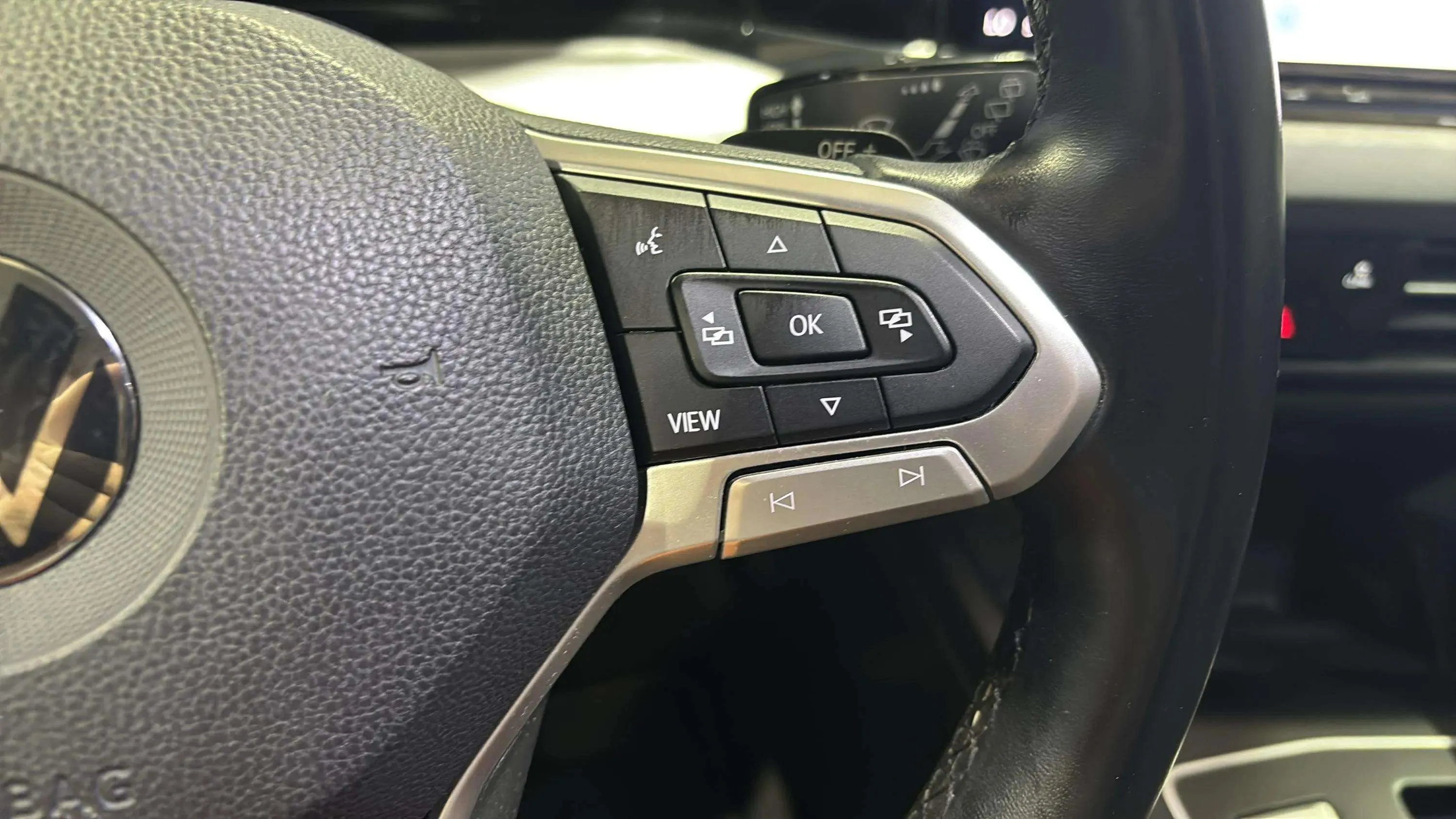 Volkswagen Golf Life 2.0 TDI DSG - foto 13