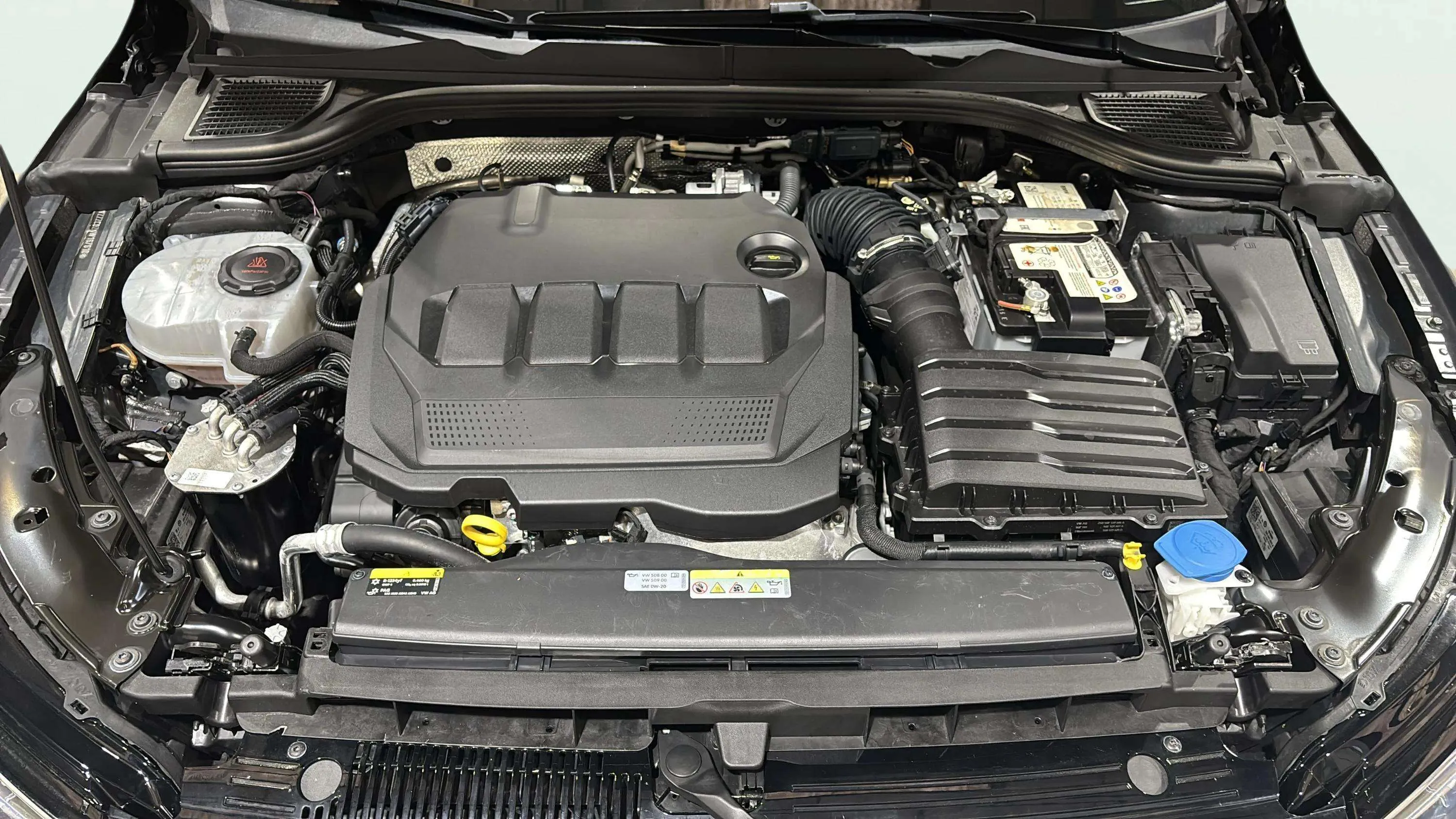 Volkswagen Golf Life 2.0 TDI DSG - foto 25