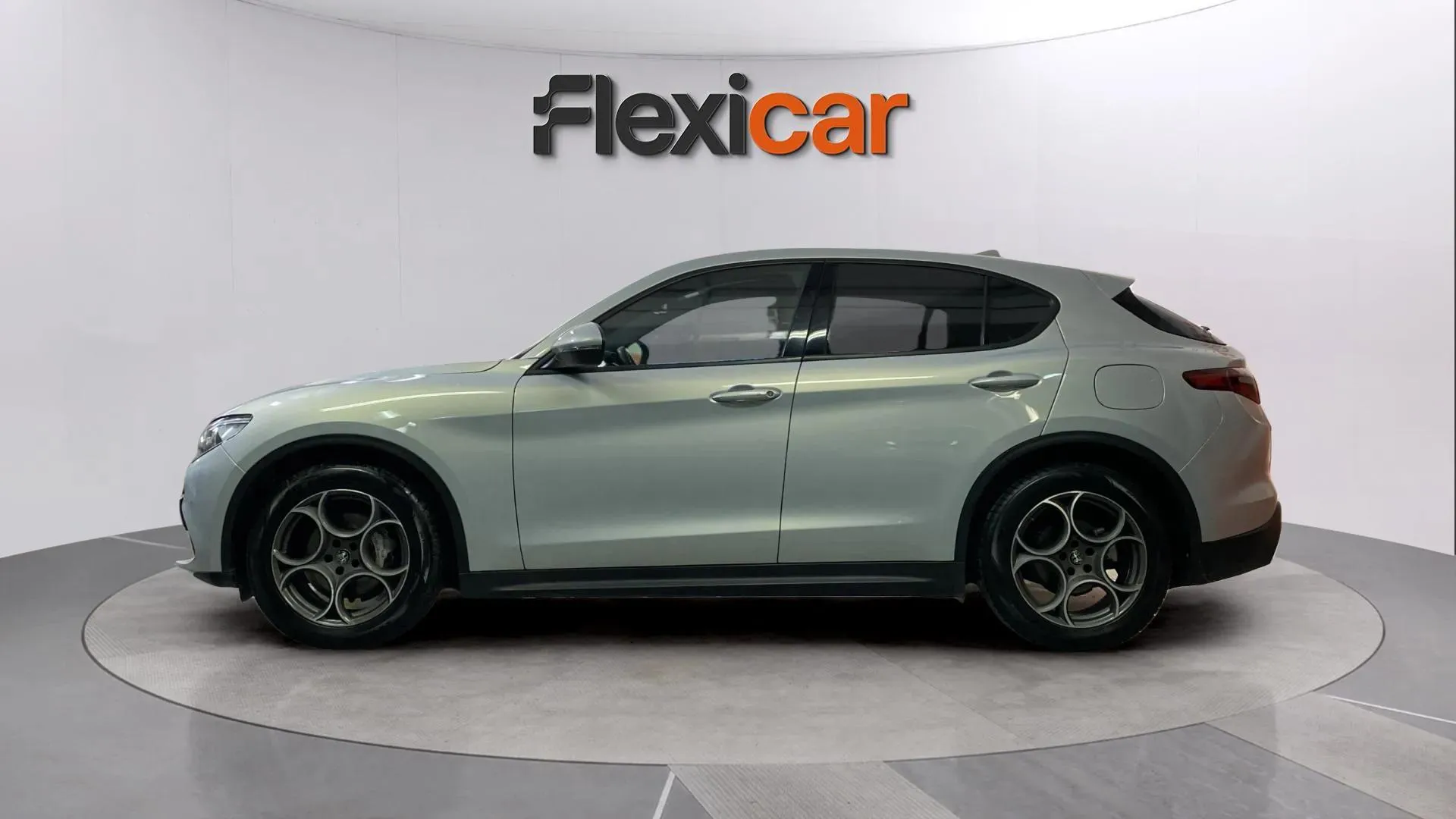 Alfa Romeo Stelvio 2.2 Diesel Sprint RWD - foto 4
