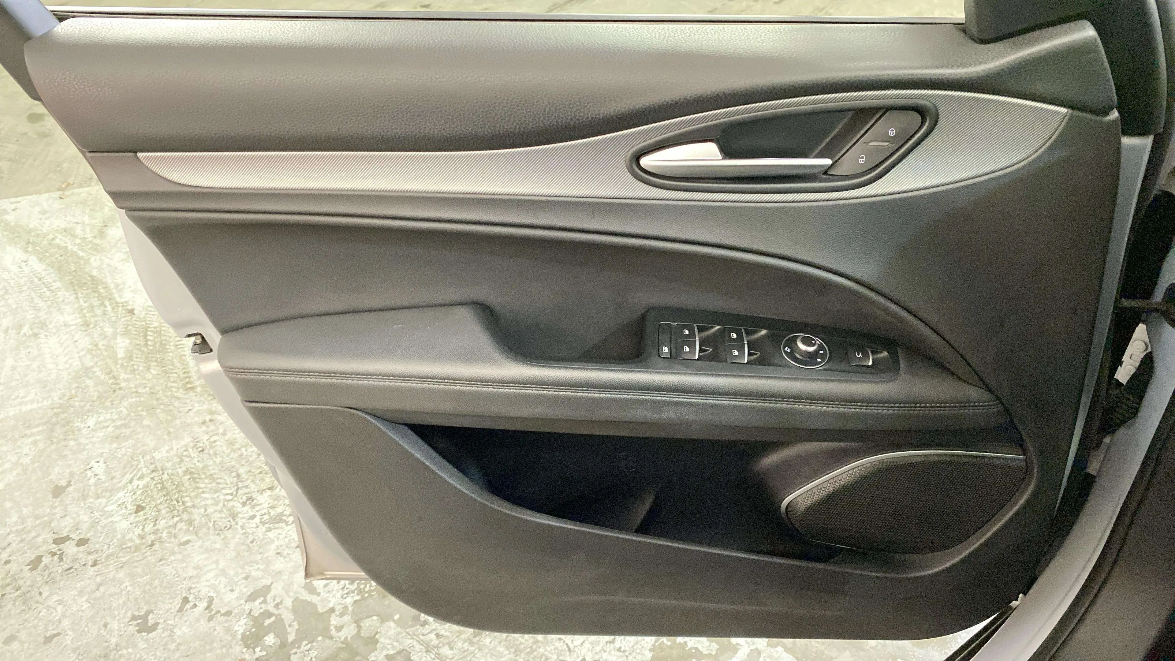Alfa Romeo Stelvio 2.2 Diesel Sprint RWD - foto 21