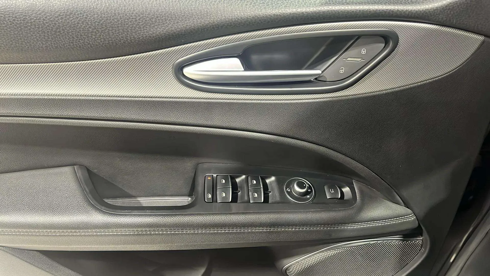 Alfa Romeo Stelvio 2.2 Diesel Sprint RWD - foto 15