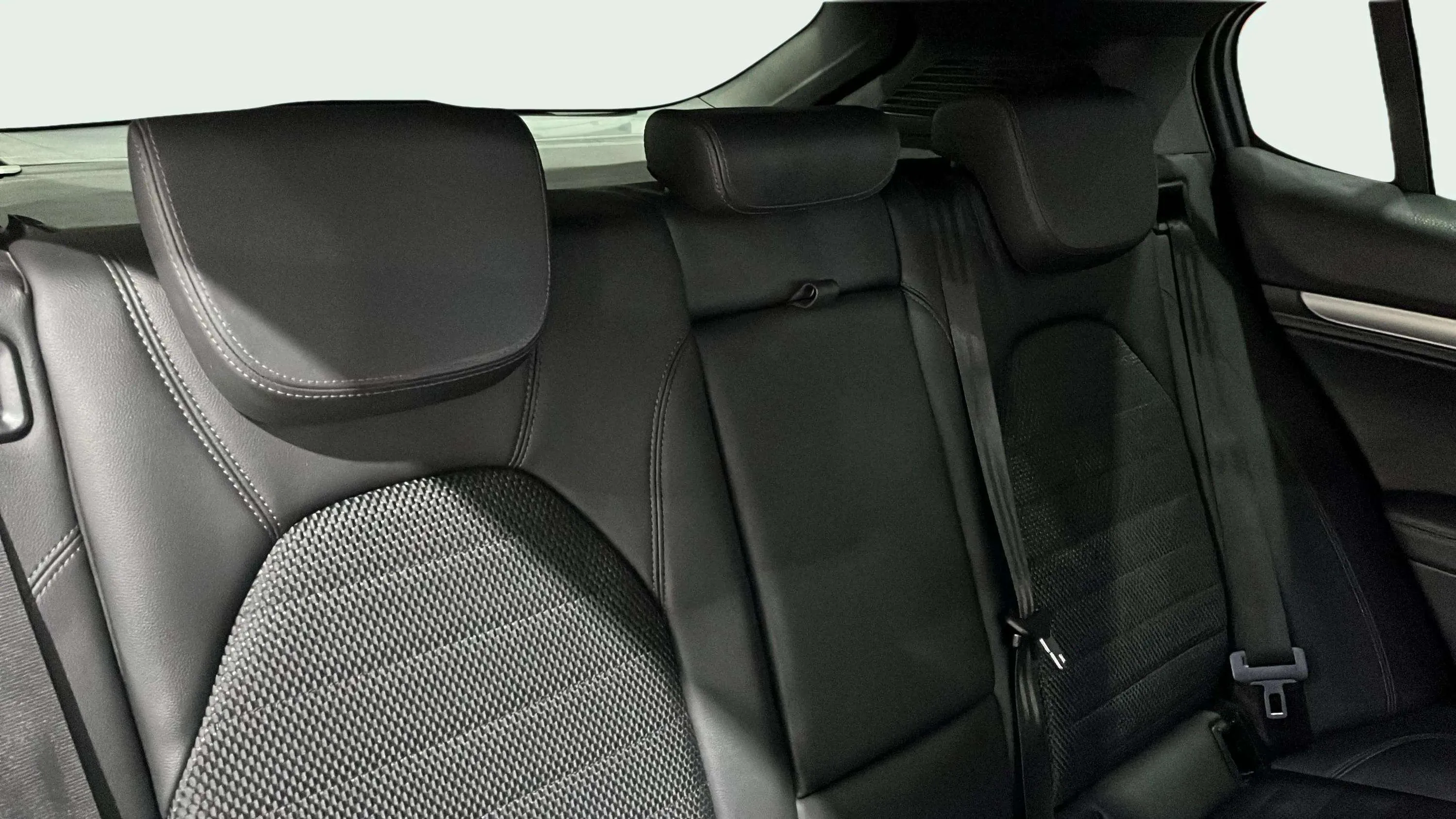 Alfa Romeo Stelvio 2.2 Diesel Sprint RWD - foto 14