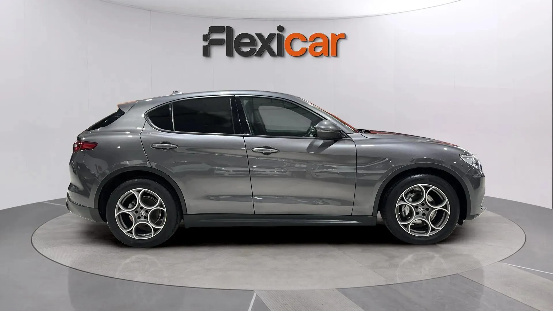 Alfa Romeo Stelvio 2.2 Diesel Sprint RWD - foto 5