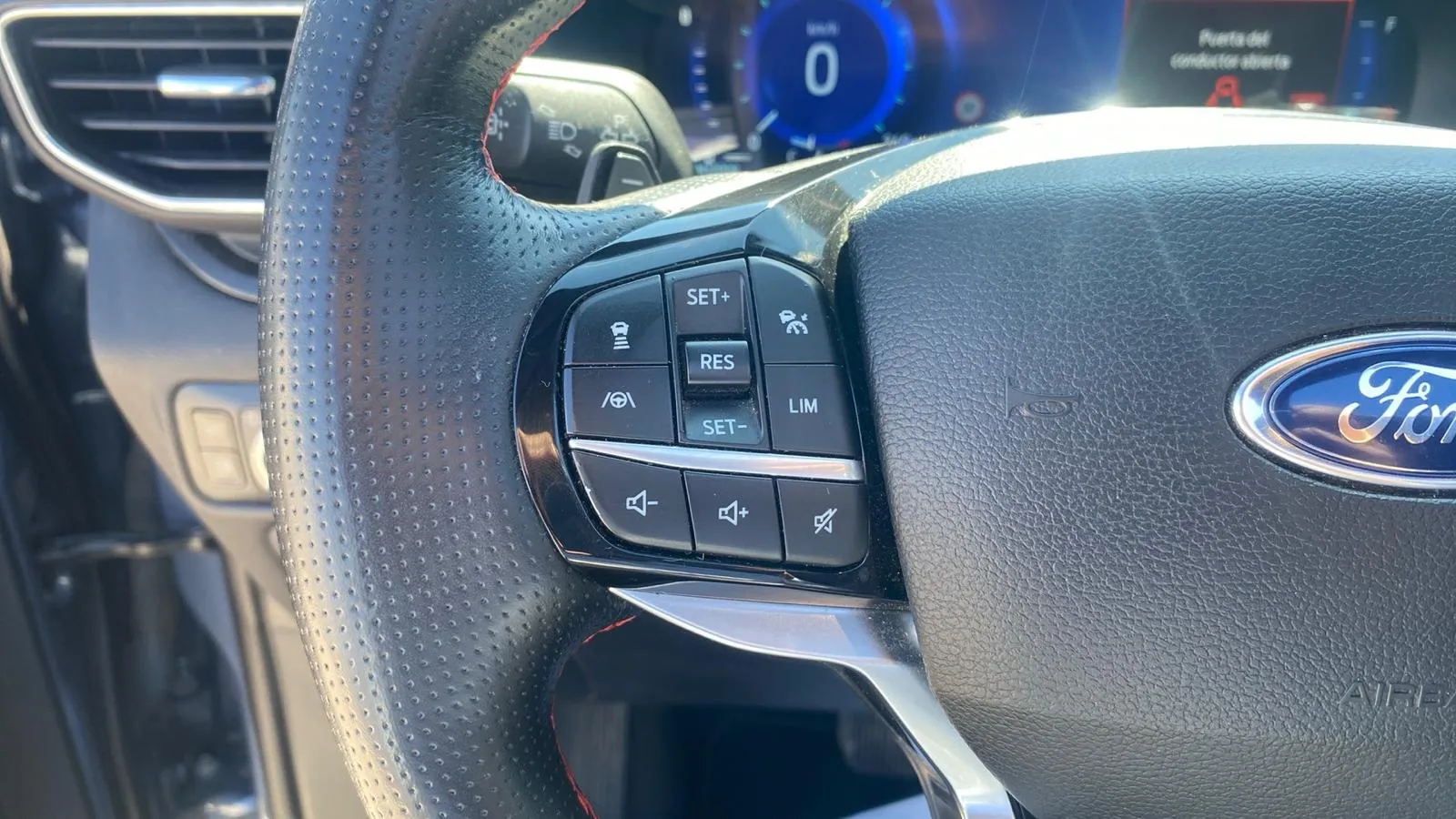 Ford Explorer 3.0 PHEV AWD ST Line - foto 22