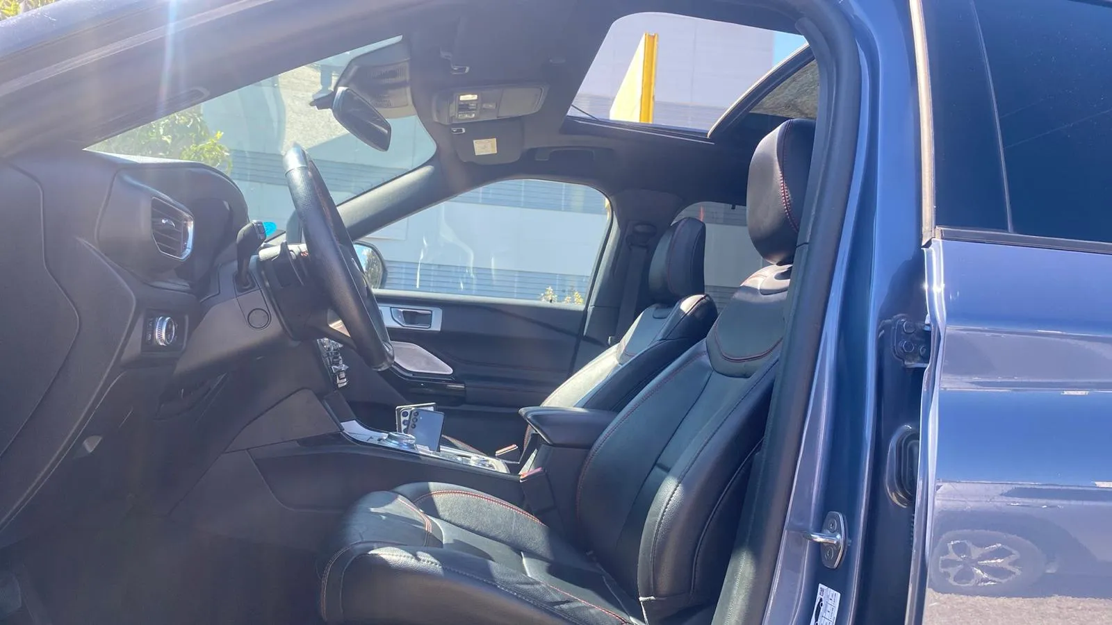 Ford Explorer 3.0 PHEV AWD ST Line - foto 21