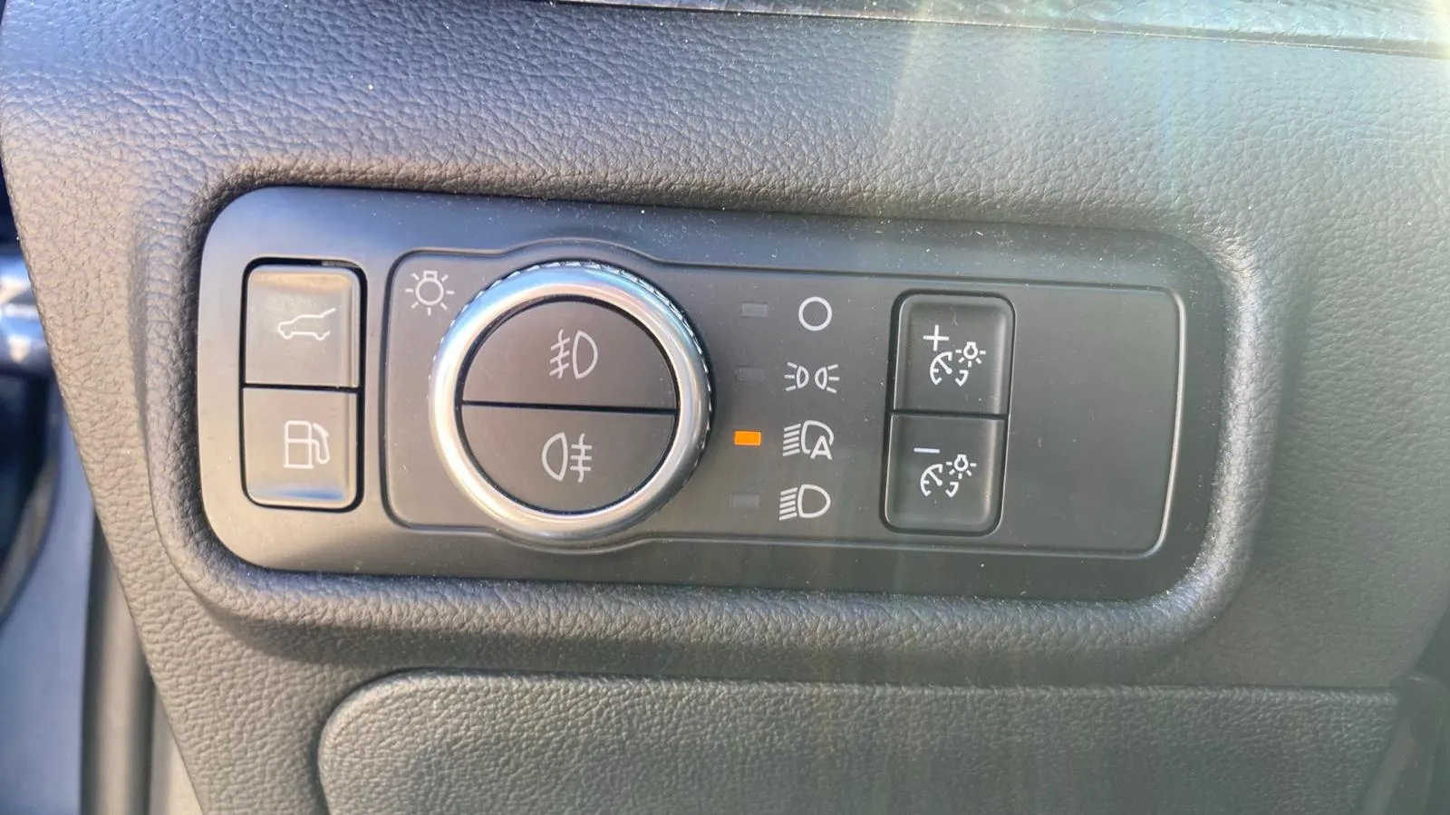 Ford Explorer 3.0 PHEV AWD ST Line - foto 26