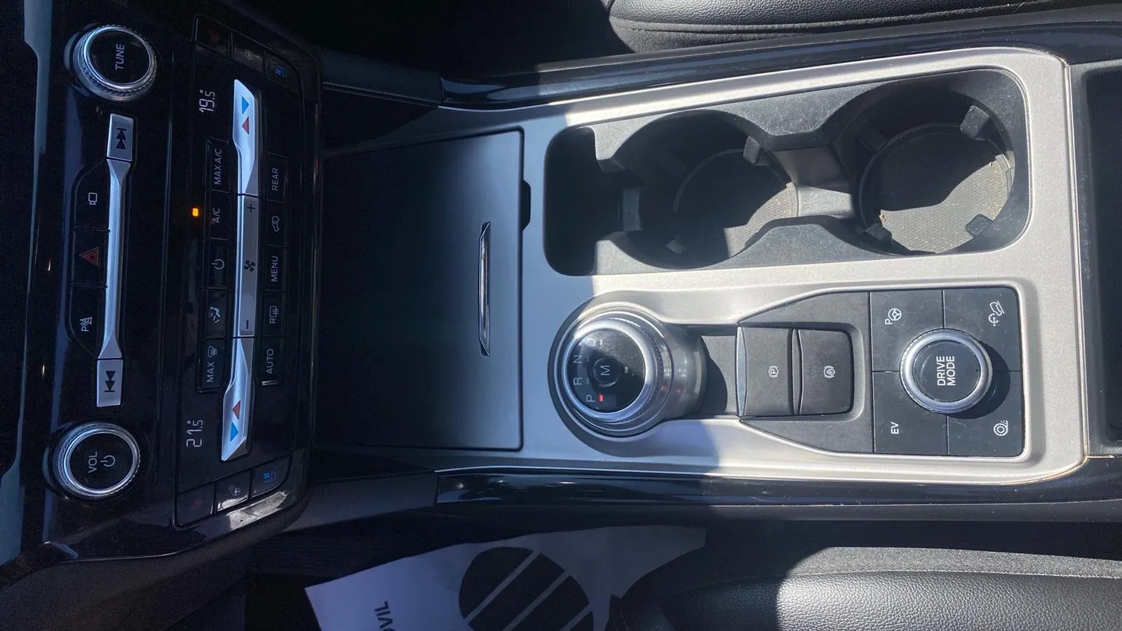 Ford Explorer 3.0 PHEV AWD ST Line - foto 19