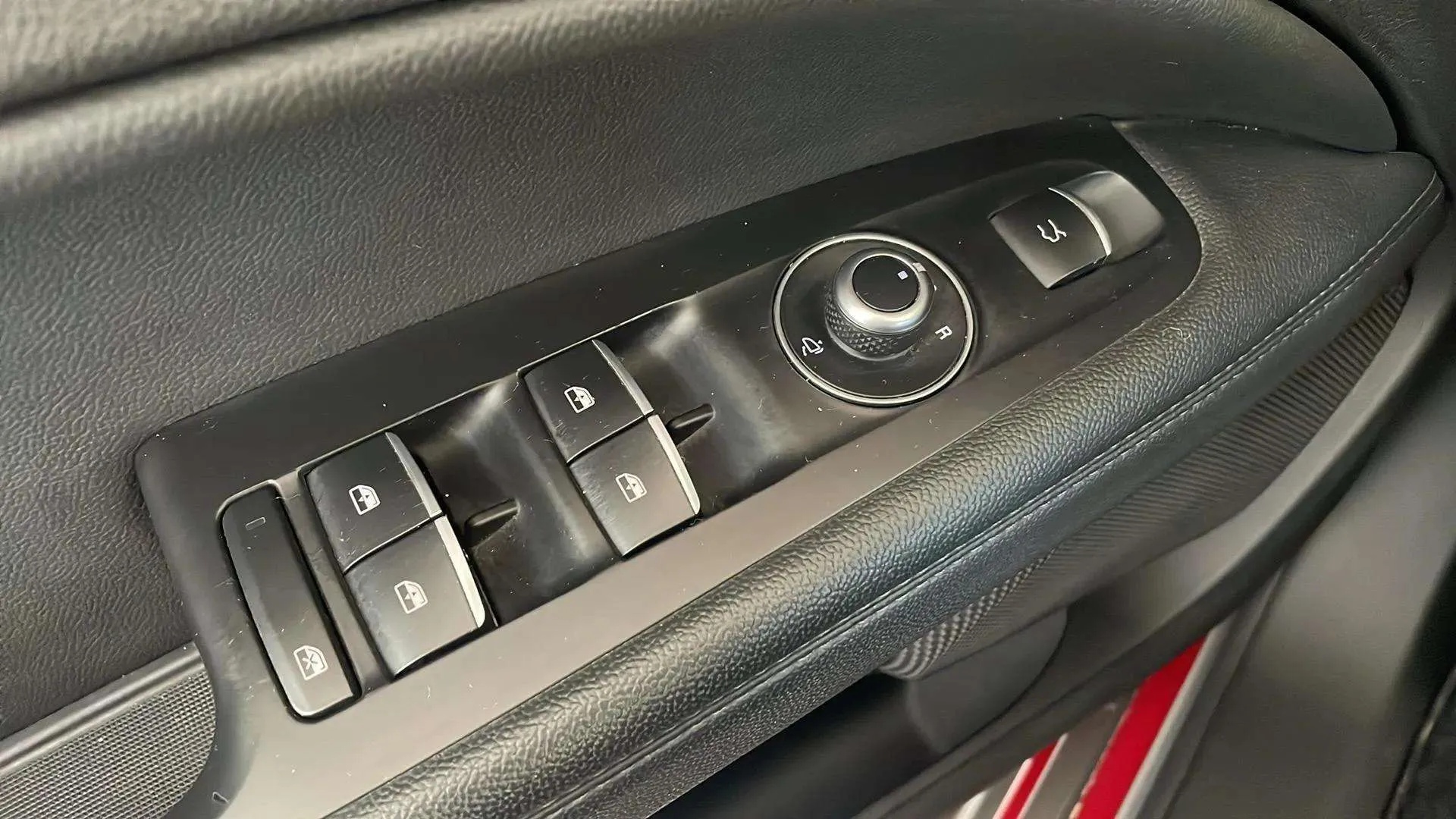 Alfa Romeo Stelvio 2.0 Gasolina Sprint Q4 - foto 29