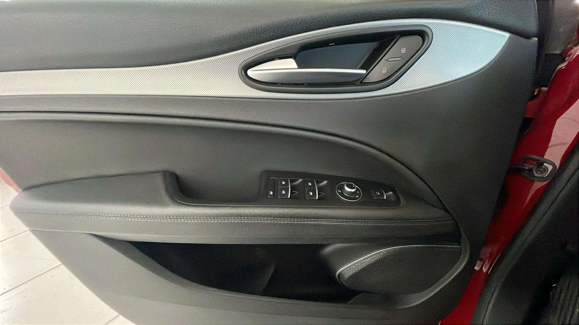 Alfa Romeo Stelvio 2.0 Gasolina Sprint Q4 - foto 19
