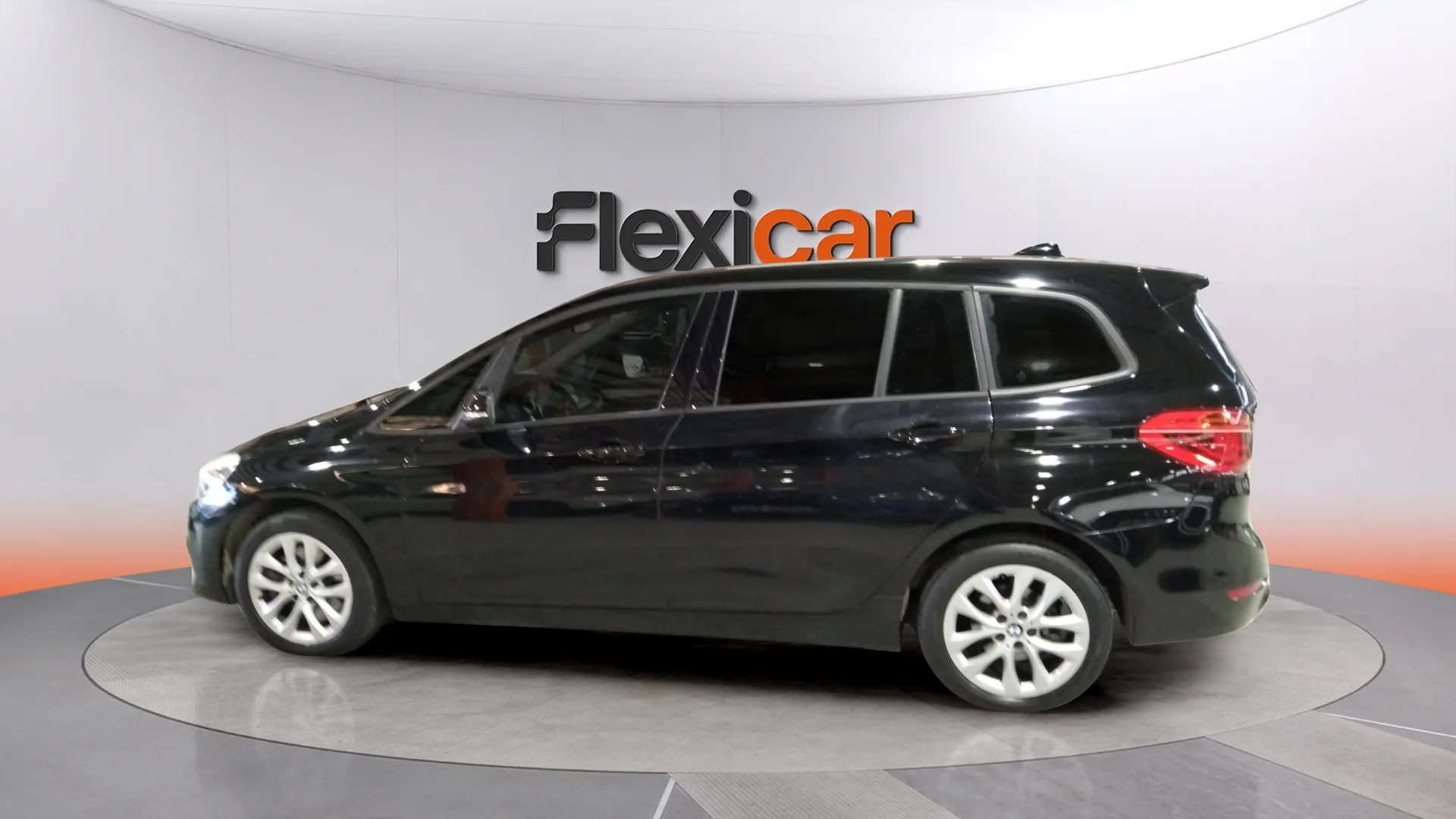 BMW Serie 2 Gran Tourer 218d - foto 4