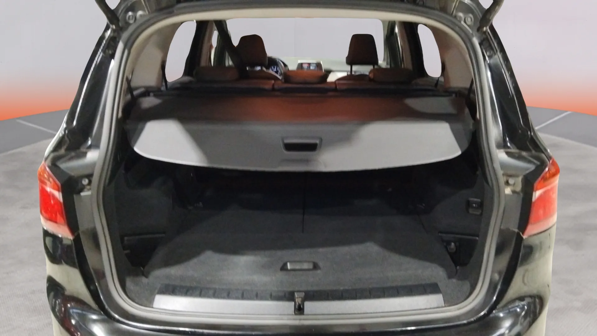 BMW Serie 2 Gran Tourer 218d - foto 10