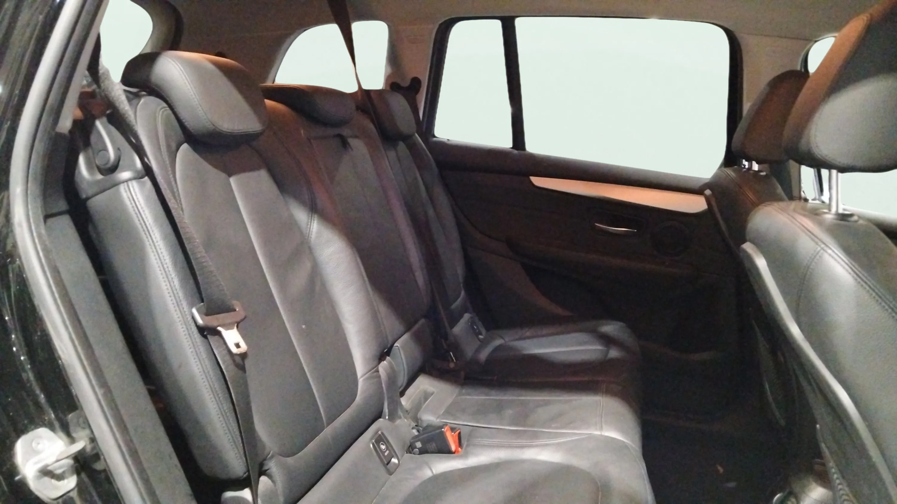 BMW Serie 2 Gran Tourer 218d - foto 13