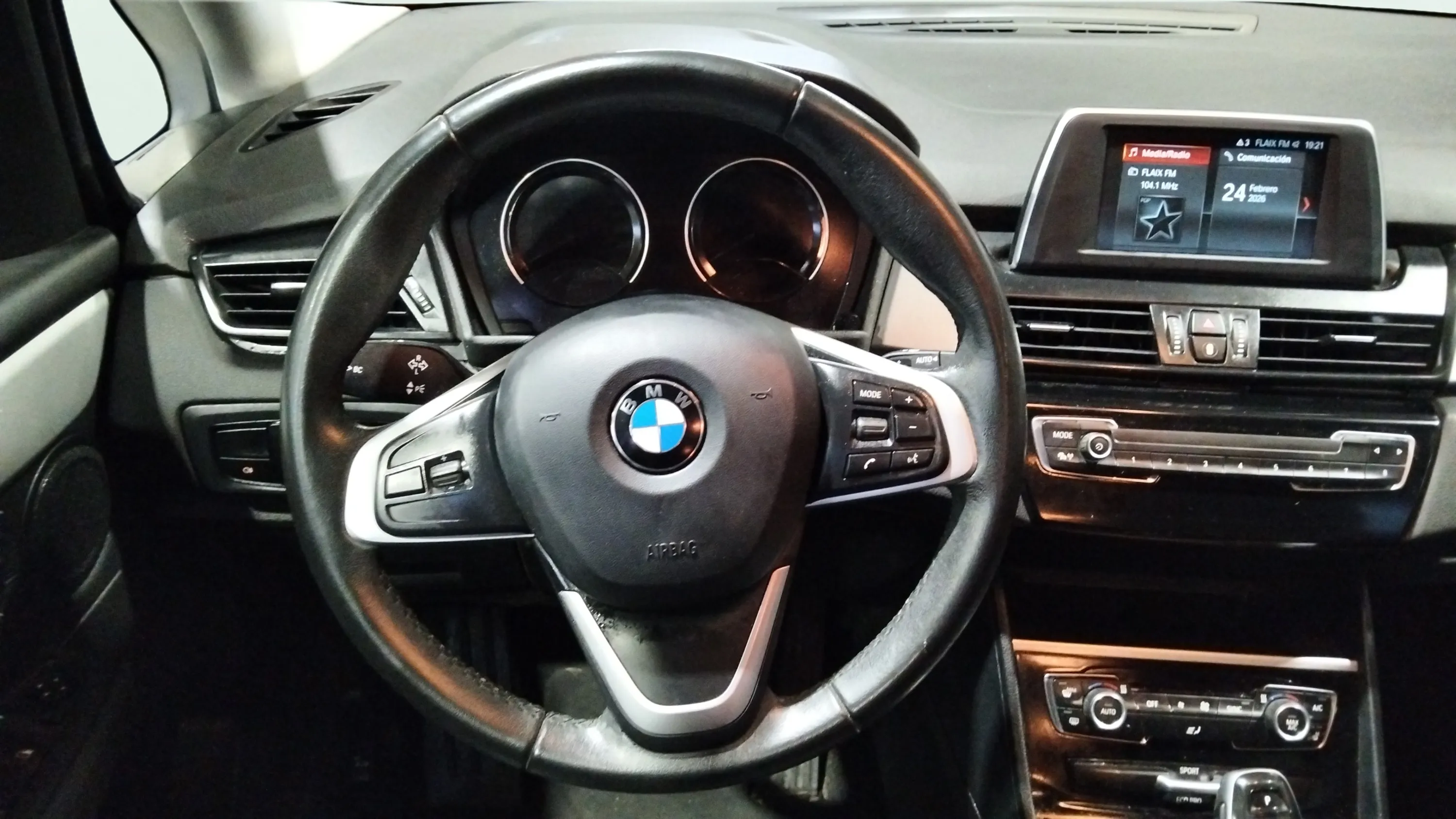 BMW Serie 2 Gran Tourer 218d - foto 18