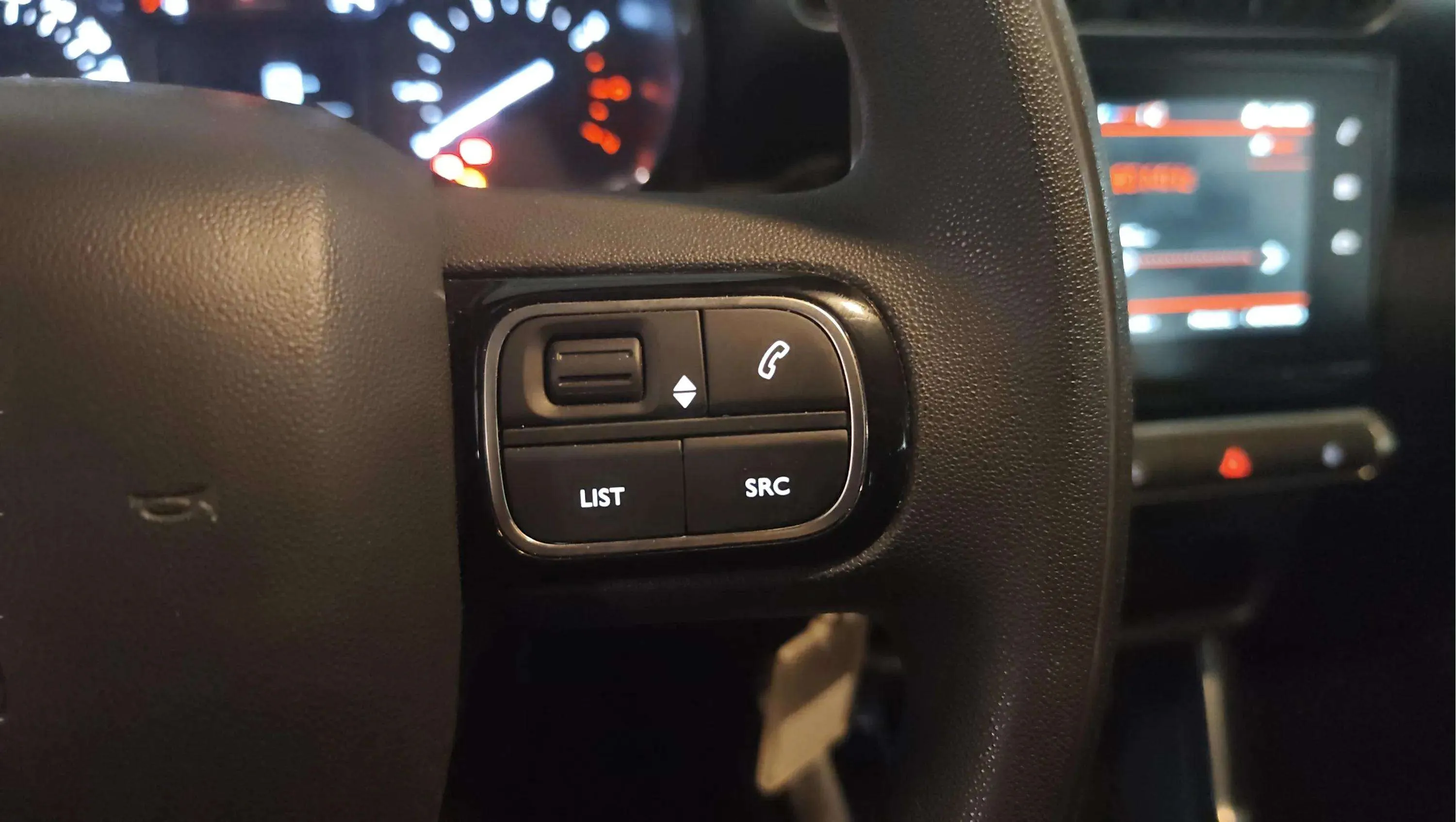 Citroën C3 Aircross BlueHDi Shine Pack - foto 12