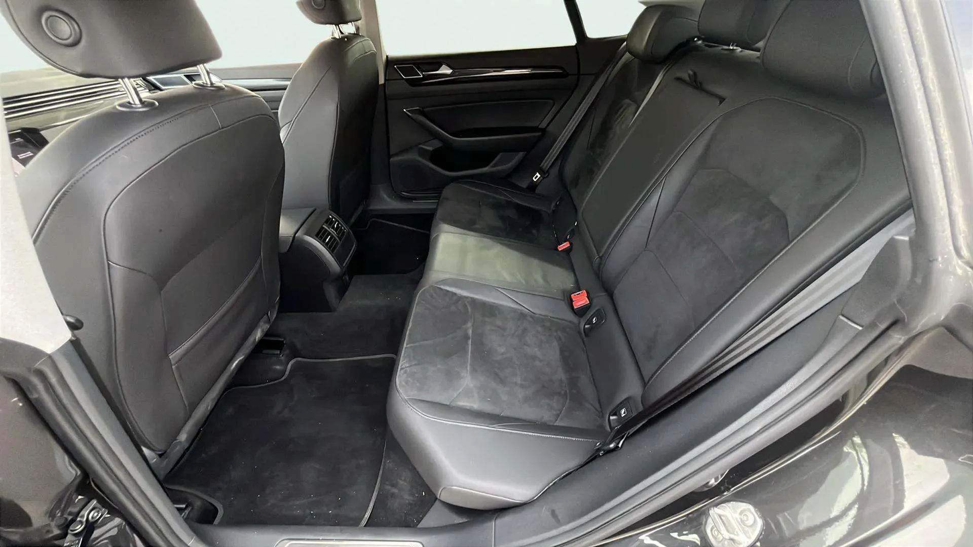 Volkswagen Arteon Elegance 2.0 TDI DSG - foto 15