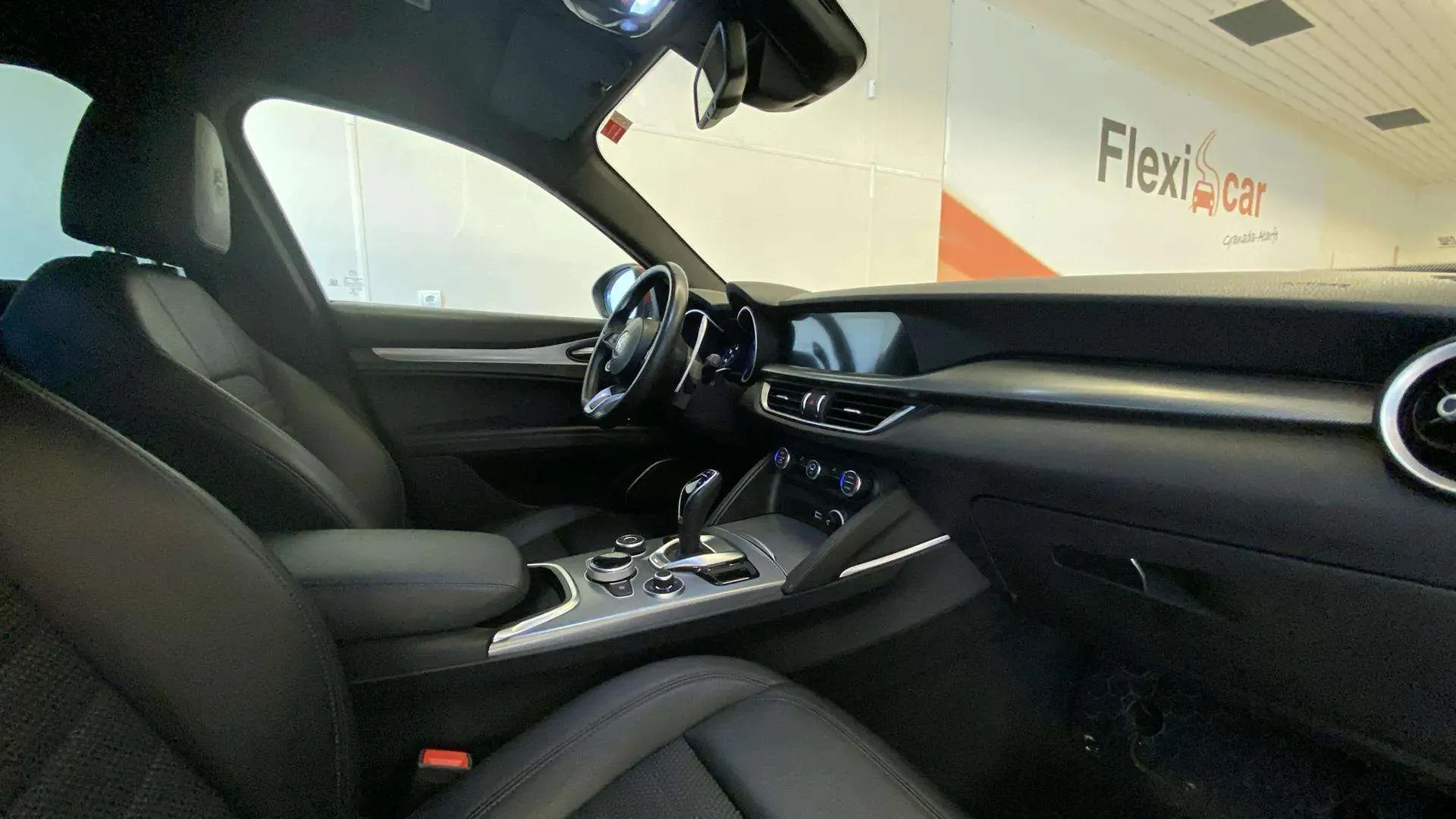 Alfa Romeo Stelvio 2.2 Diesel Sprint RWD - foto 19