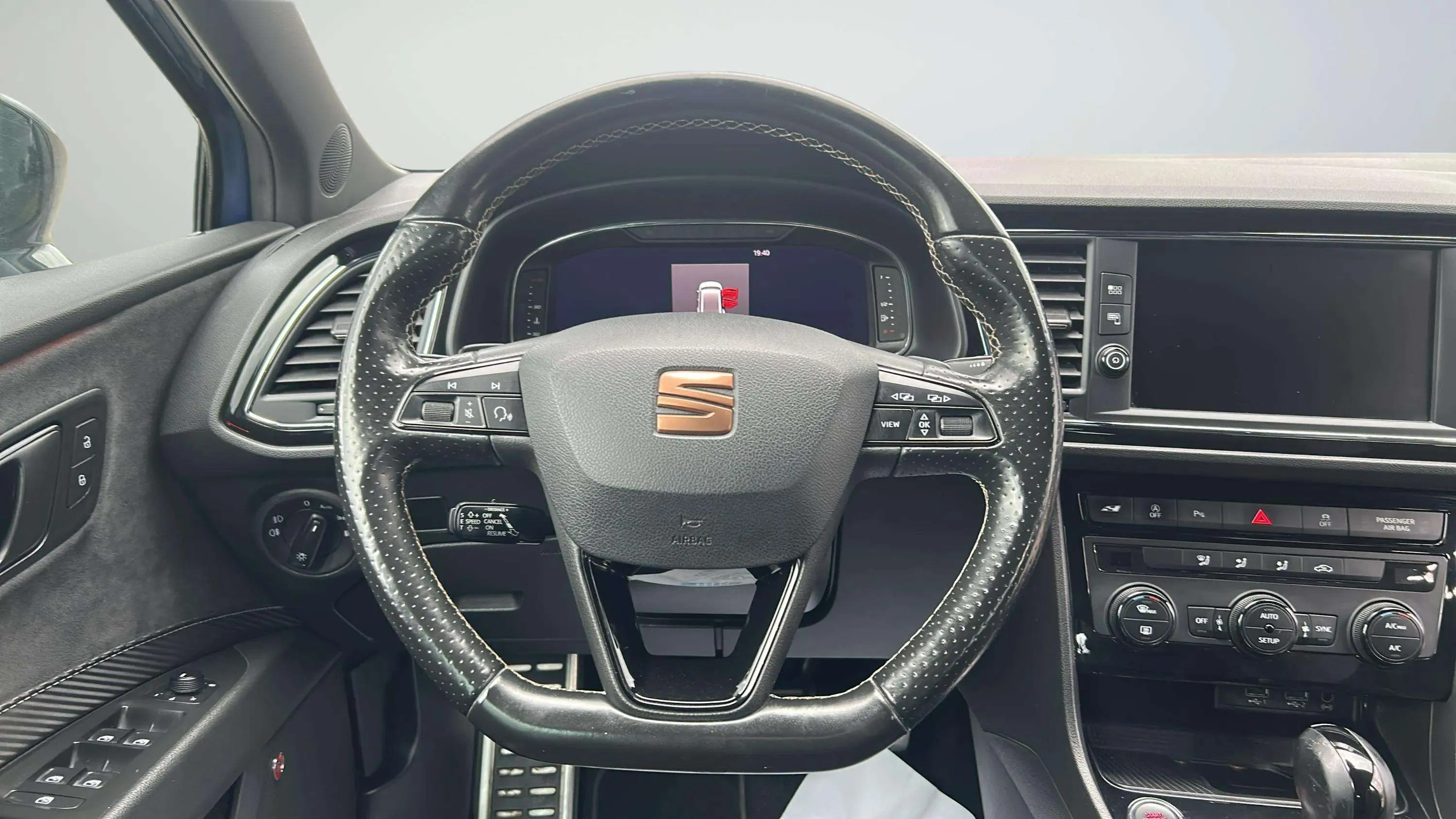 SEAT León ST 2.0 TSI 4Drive DSG Cupra - foto 12