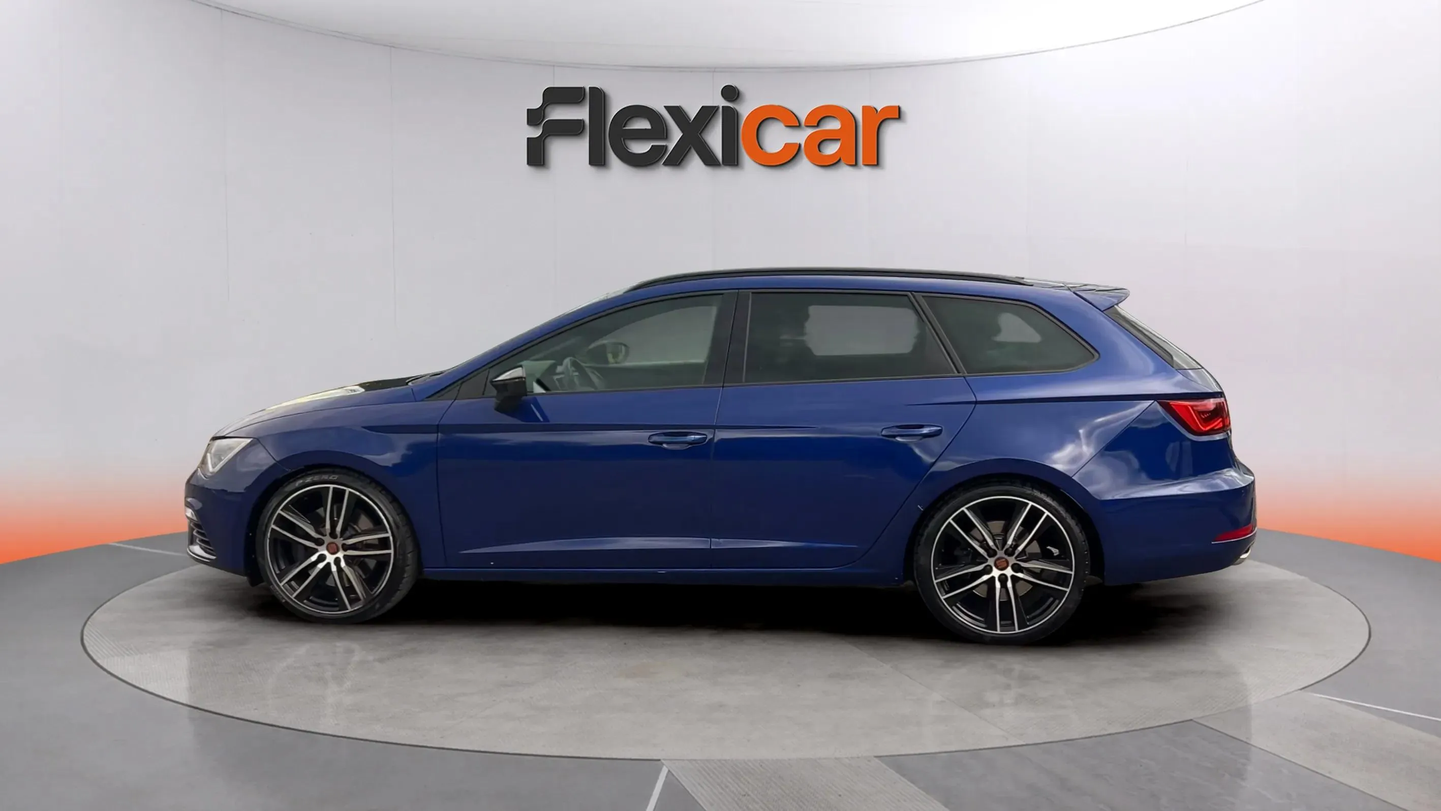 SEAT León ST 2.0 TSI 4Drive DSG Cupra - foto 4