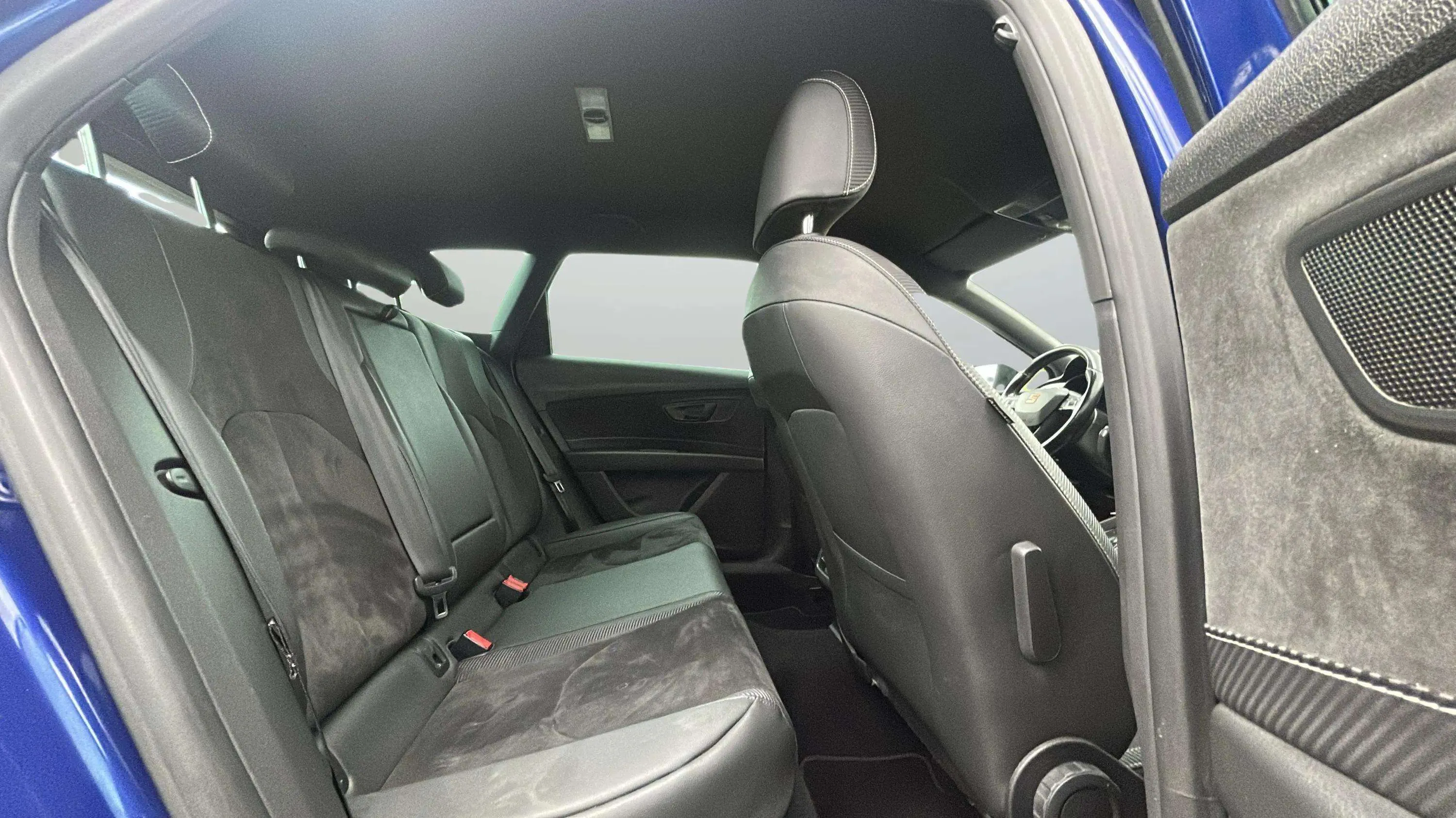 SEAT León ST 2.0 TSI 4Drive DSG Cupra - foto 18